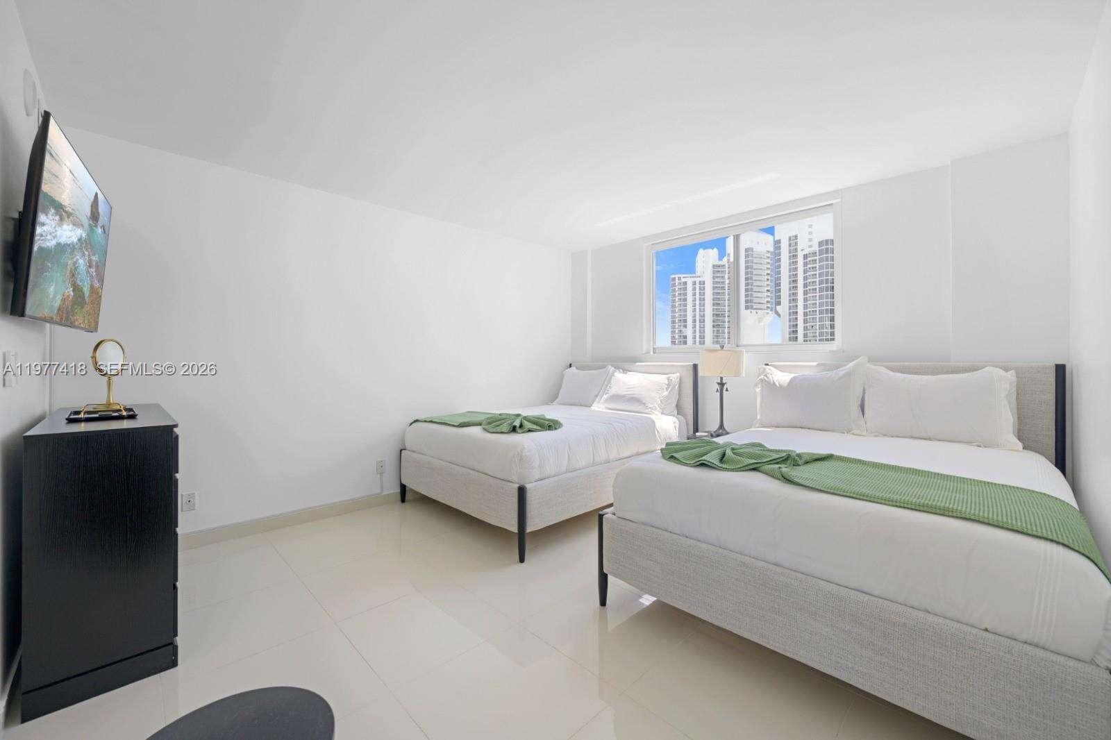 Ocean Reserve at 19370 Collins Ave, Sunny Isles Beach, FL 33160 - For Rent photo 12