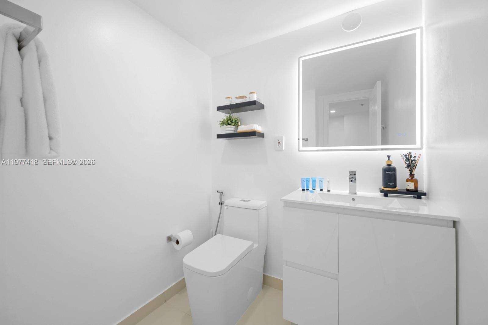 Ocean Reserve at 19370 Collins Ave, Sunny Isles Beach, FL 33160 - For Rent photo 15