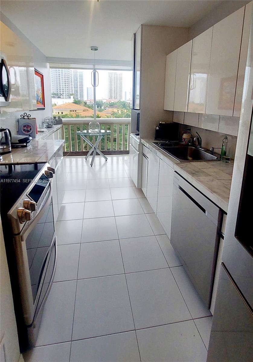 1000 Williams Island at 1000 Island Blvd, Aventura, FL 33160 - For Rent photo 6