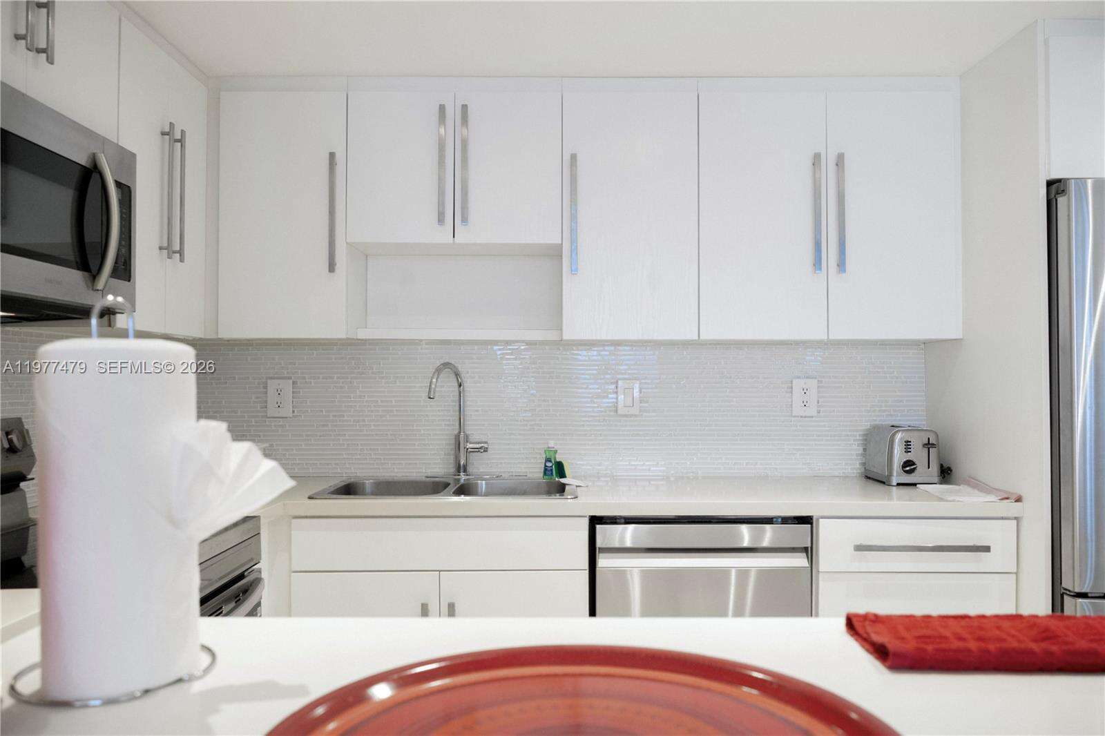 Ocean Reserve at 19370 Collins Ave, Sunny Isles Beach, FL 33160 - For Rent photo 11