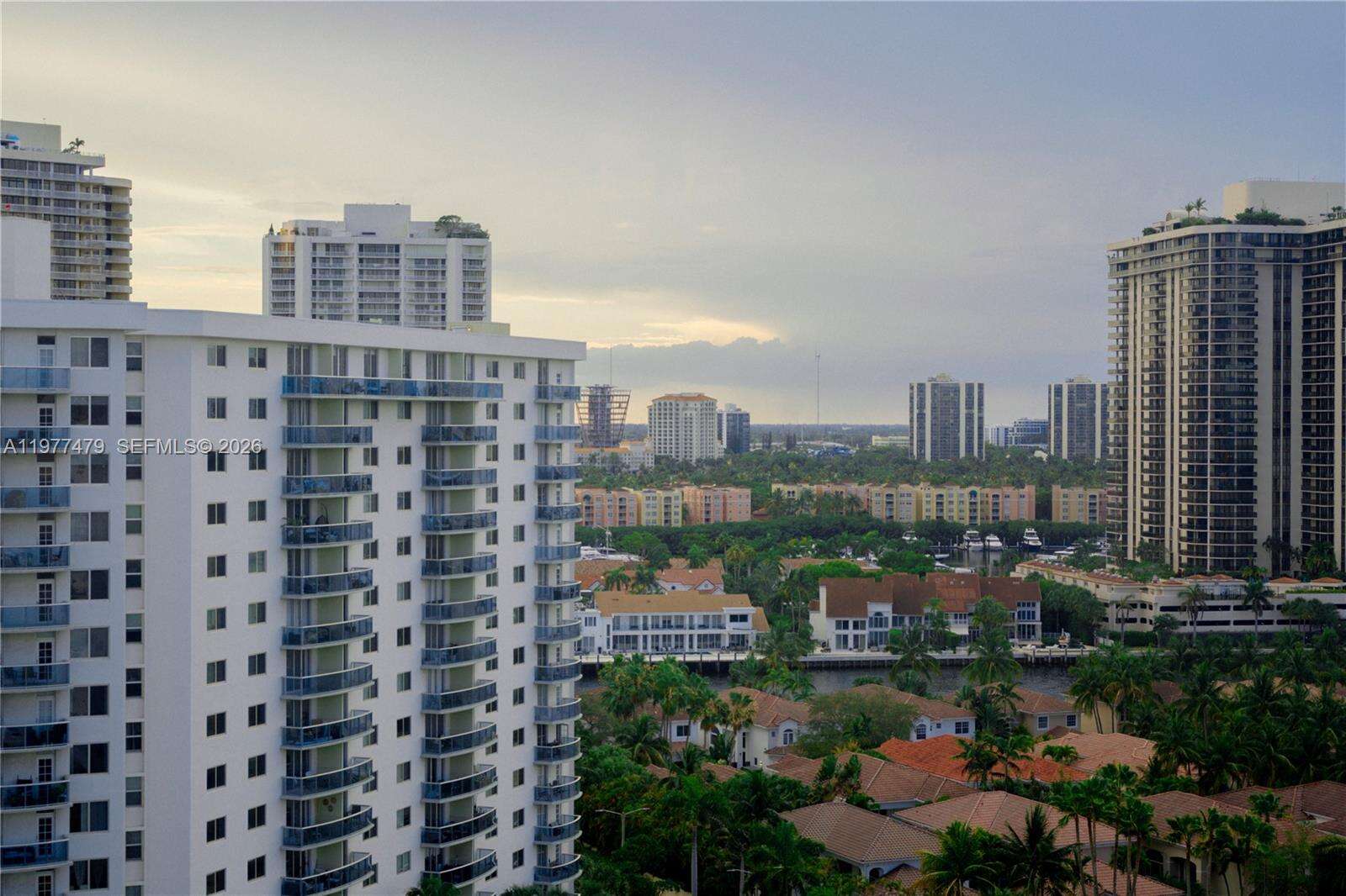 Ocean Reserve at 19370 Collins Ave, Sunny Isles Beach, FL 33160 - For Rent photo 4