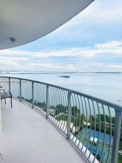 Opera Tower at 1750 Bayshore Dr, Miami, FL 33132 - For Rent photo 2