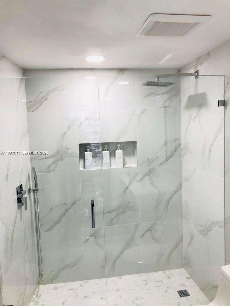 Opera Tower at 1750 Bayshore Dr, Miami, FL 33132 - For Rent photo 22