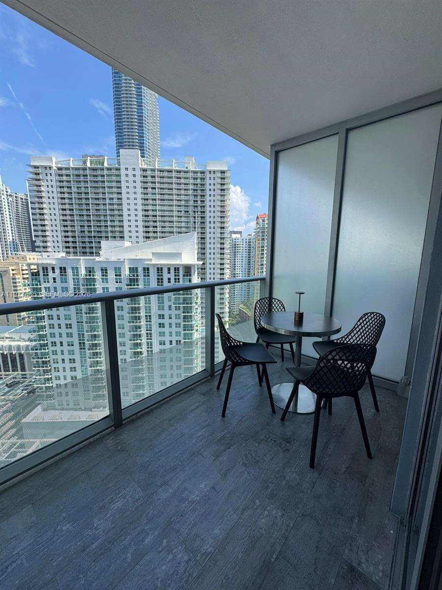 Brickell House at 1300 Brickell Bay Dr, Miami, FL 33131 - For Rent photo 12