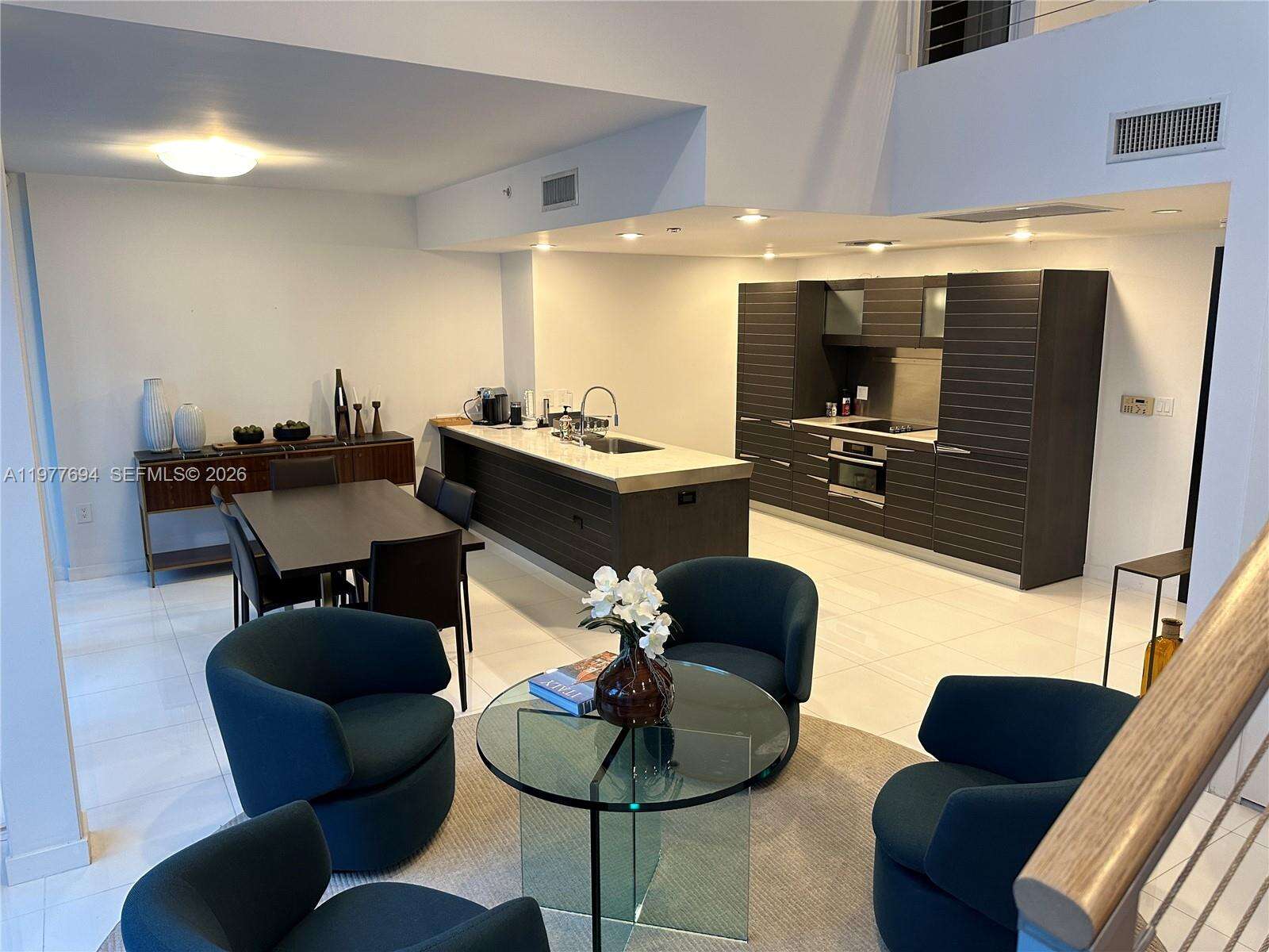 Epic Residences at 200 Biscayne Blvd Way, Miami, FL 33131 - For Rent photo 3
