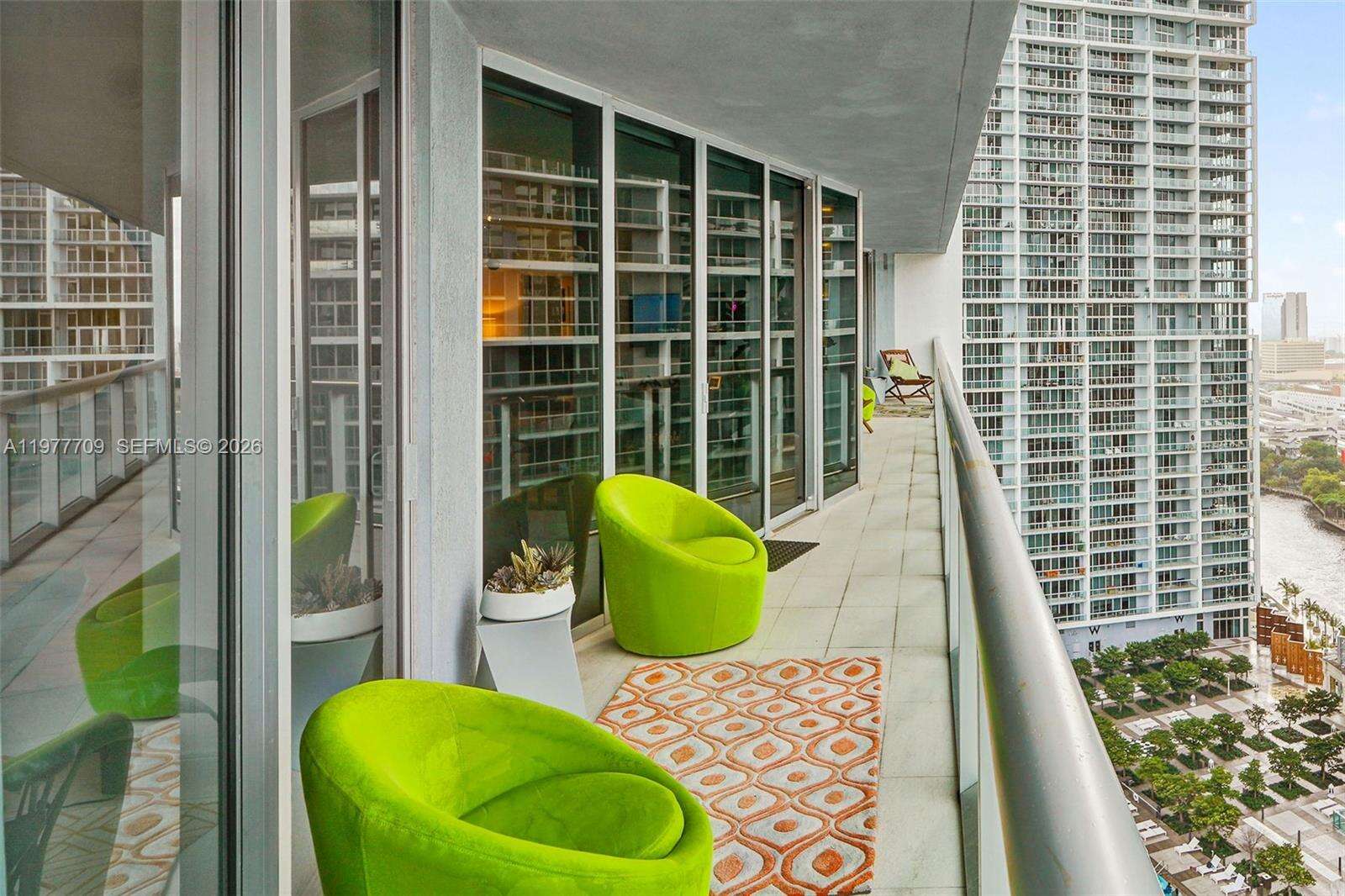 Icon Brickell 2 at 495 Brickell Ave, Miami, FL 33131 - For Rent photo 18