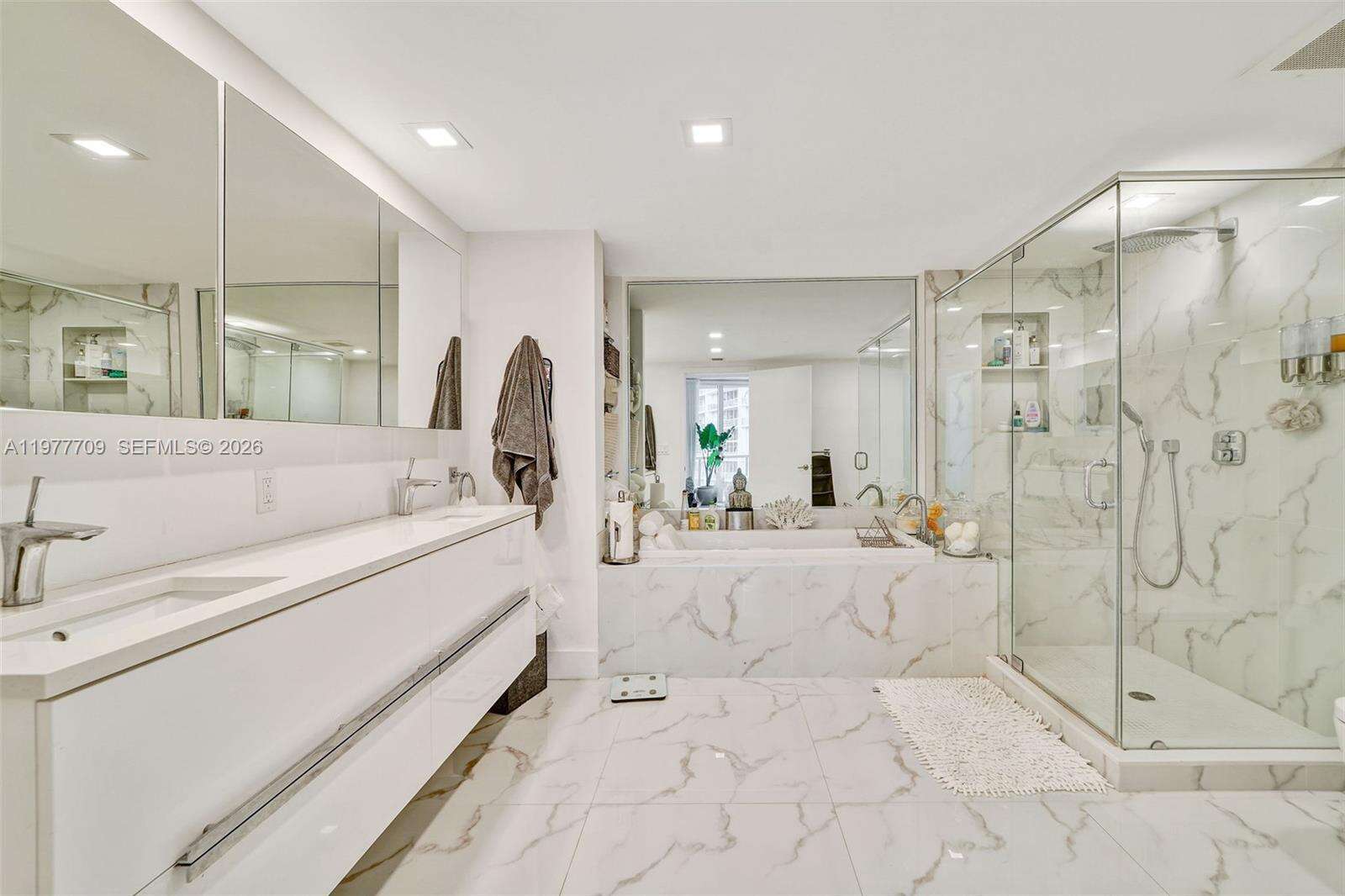 Icon Brickell 2 at 495 Brickell Ave, Miami, FL 33131 - For Rent photo 21