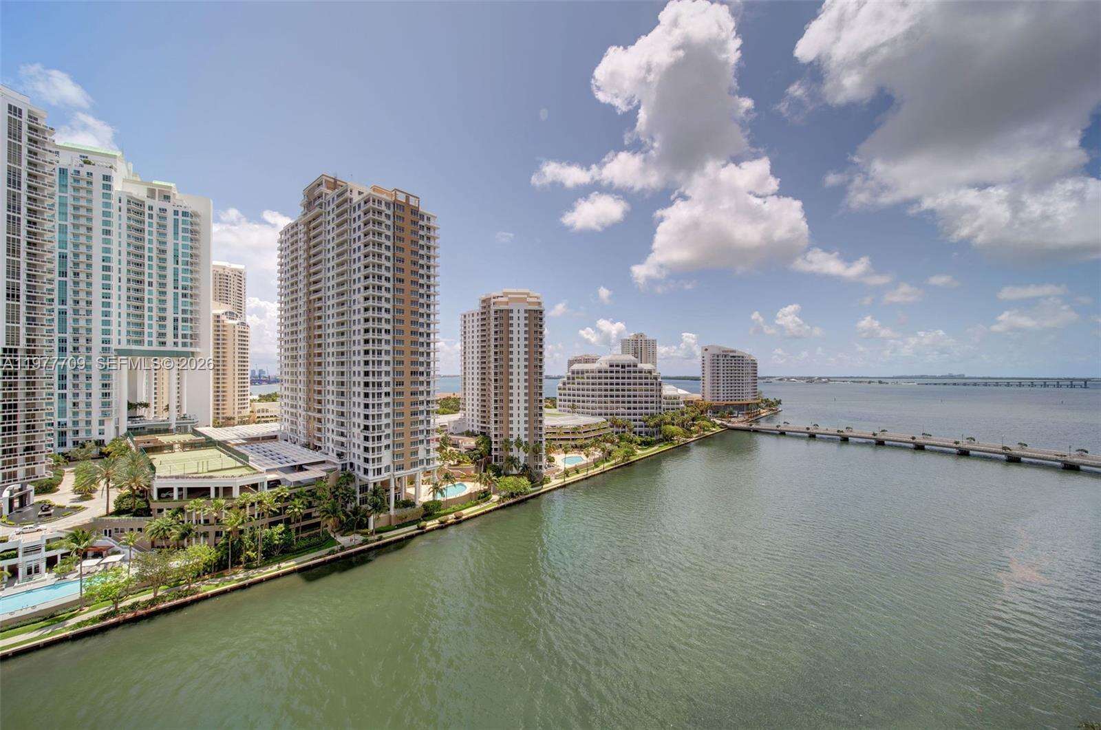 Icon Brickell 2 at 495 Brickell Ave, Miami, FL 33131 - For Rent photo 35