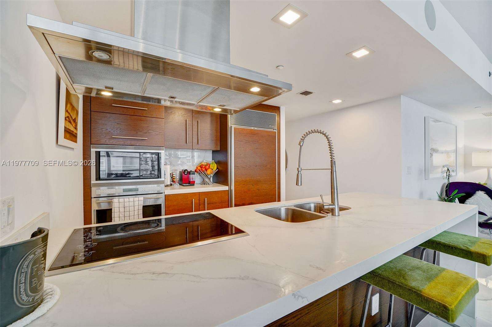 Icon Brickell 2 at 495 Brickell Ave, Miami, FL 33131 - For Rent photo 7