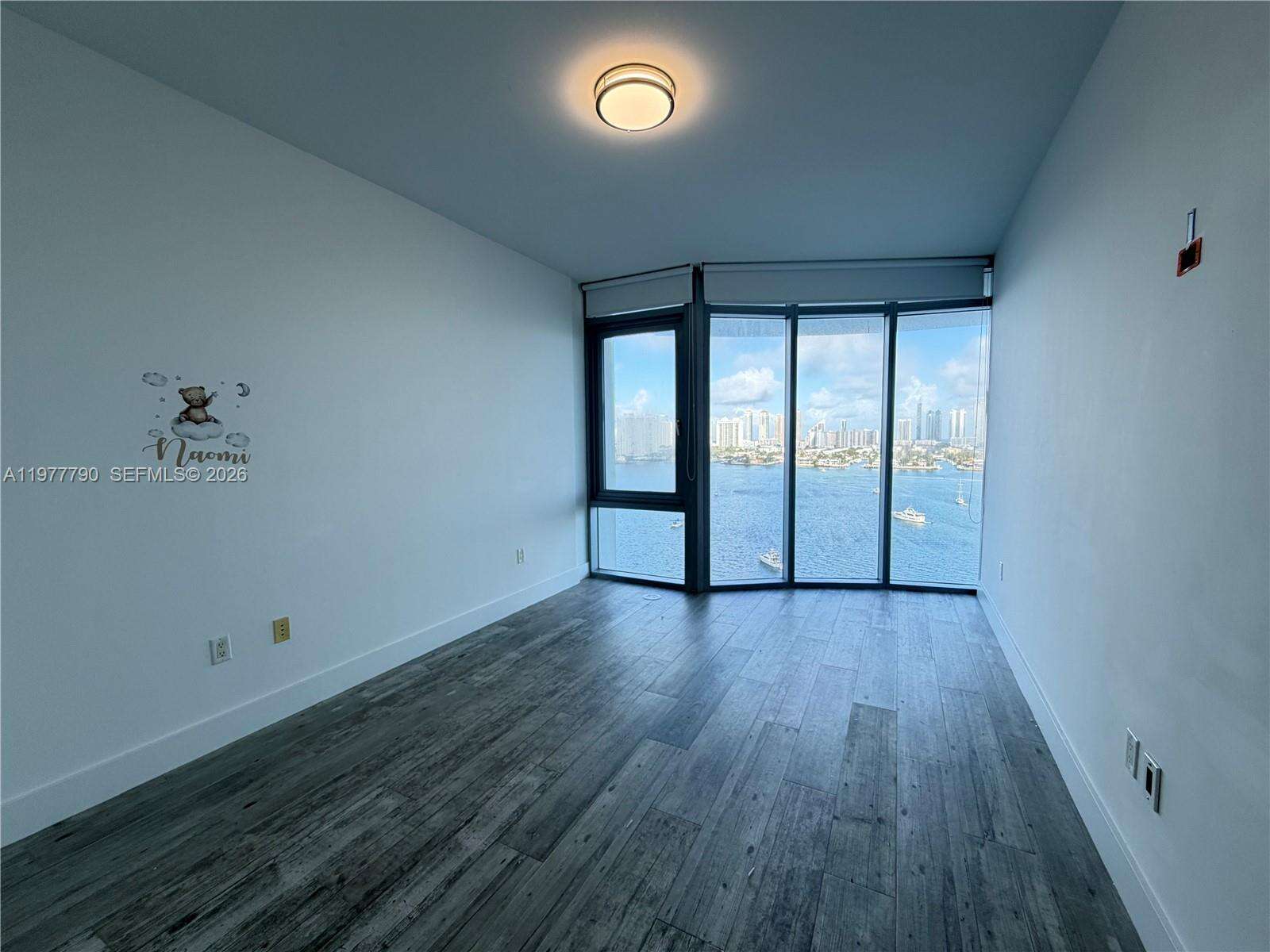 Marina Palms at 17111 Biscayne Blvd, North Miami Beach, FL 33160 - For Rent photo 19