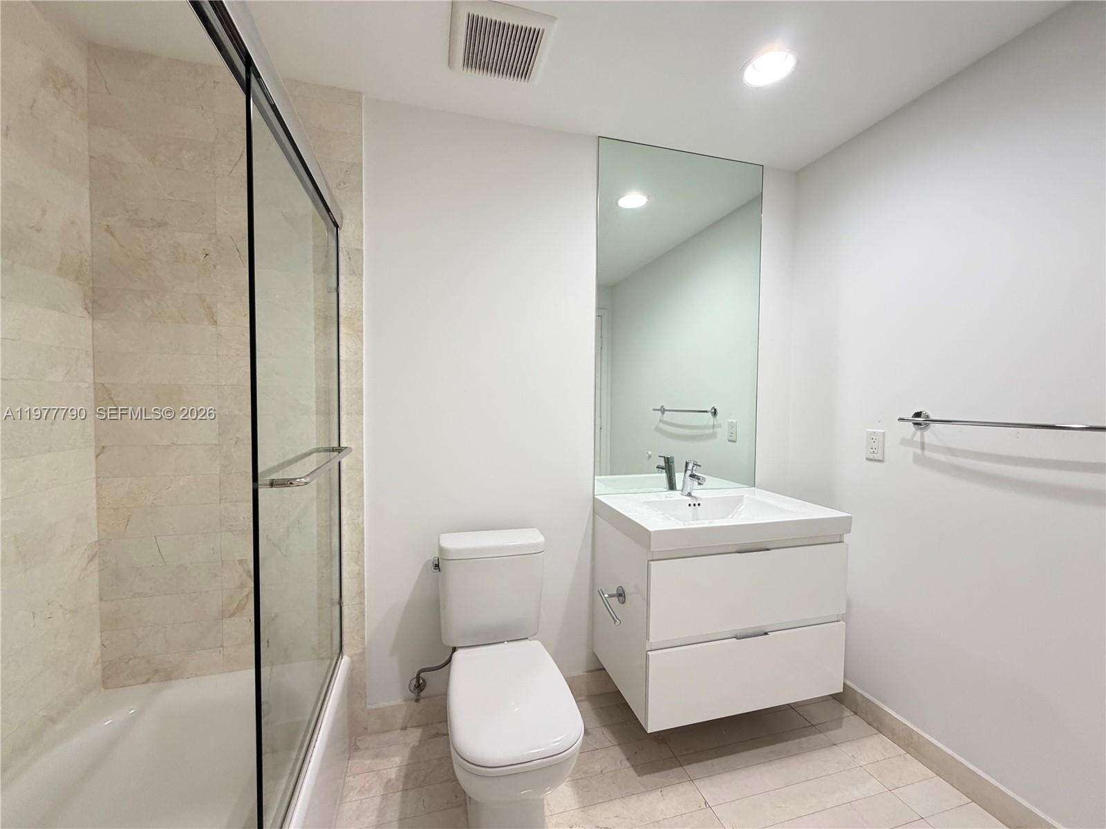 Marina Palms at 17111 Biscayne Blvd, North Miami Beach, FL 33160 - For Rent photo 20