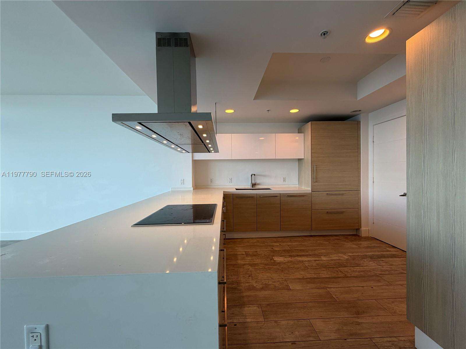 Marina Palms at 17111 Biscayne Blvd, North Miami Beach, FL 33160 - For Rent photo 8