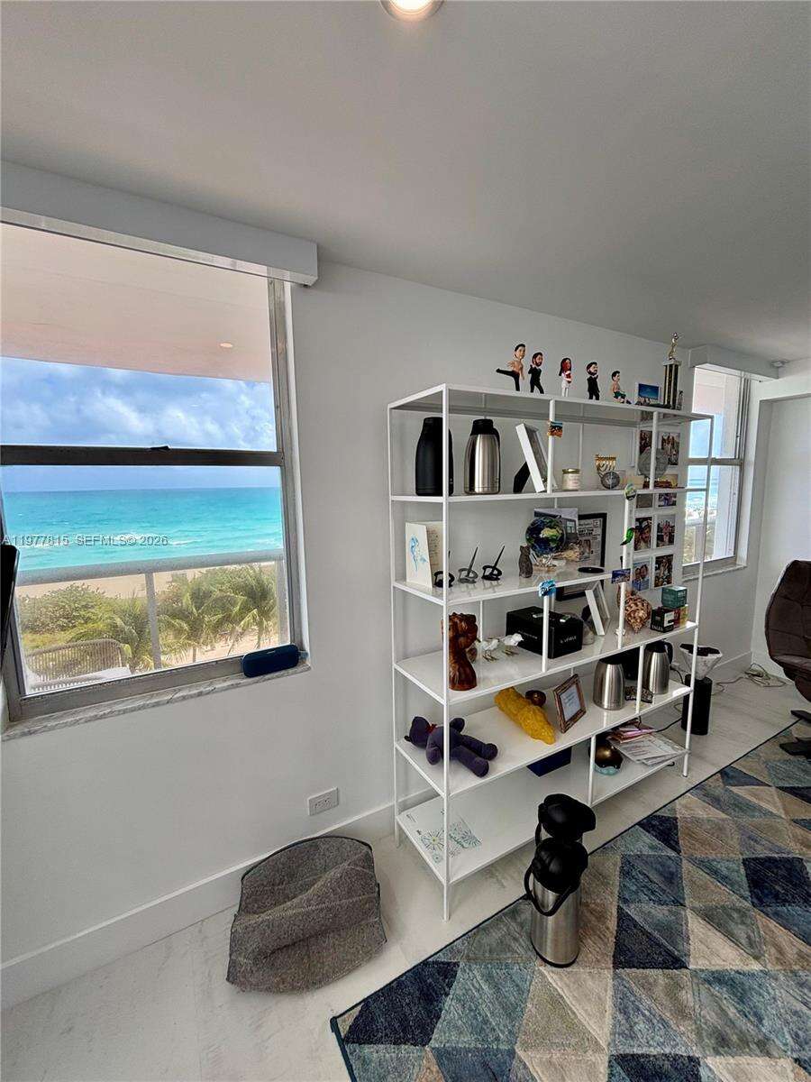 Maison Grande at 6039 Collins Ave, Miami Beach, FL 33140 - For Rent photo 14