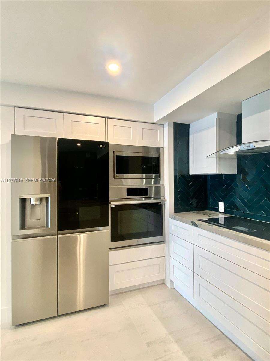 Maison Grande at 6039 Collins Ave, Miami Beach, FL 33140 - For Rent photo 5