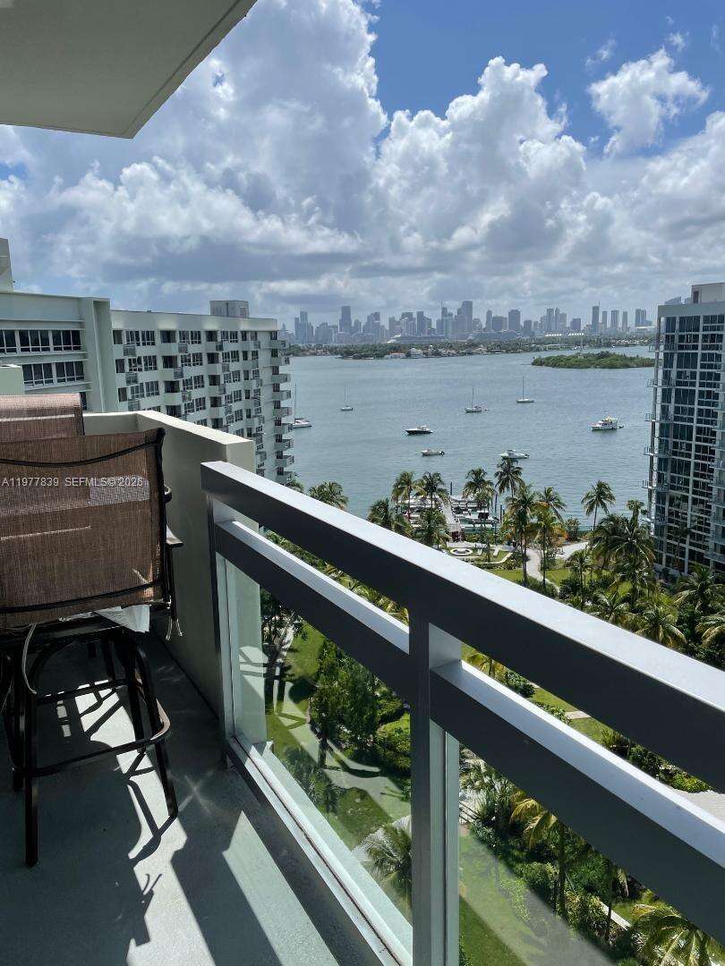 Flamingo South Beach at 1500 Bay Rd, Miami Beach, FL 33139 - For Rent photo 2