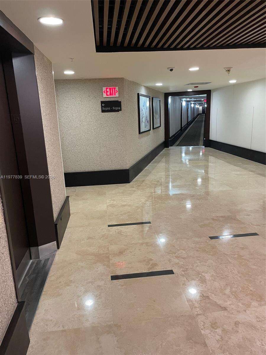 Flamingo South Beach at 1500 Bay Rd, Miami Beach, FL 33139 - For Rent photo 16