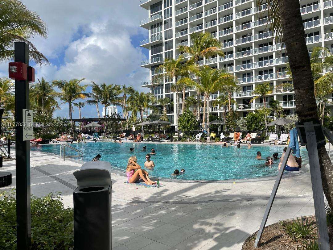 Flamingo South Beach at 1500 Bay Rd, Miami Beach, FL 33139 - For Rent photo 18