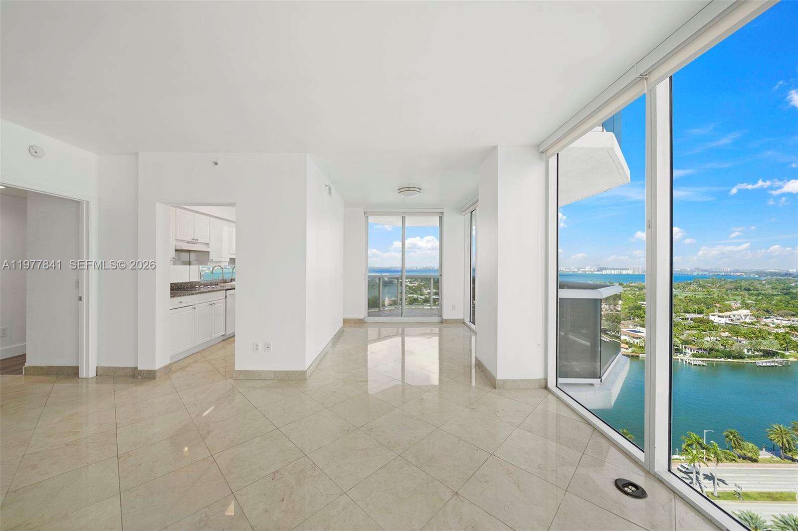 Green Diamond at 4775 Collins Ave, Miami Beach, FL 33140 - For Rent photo 2