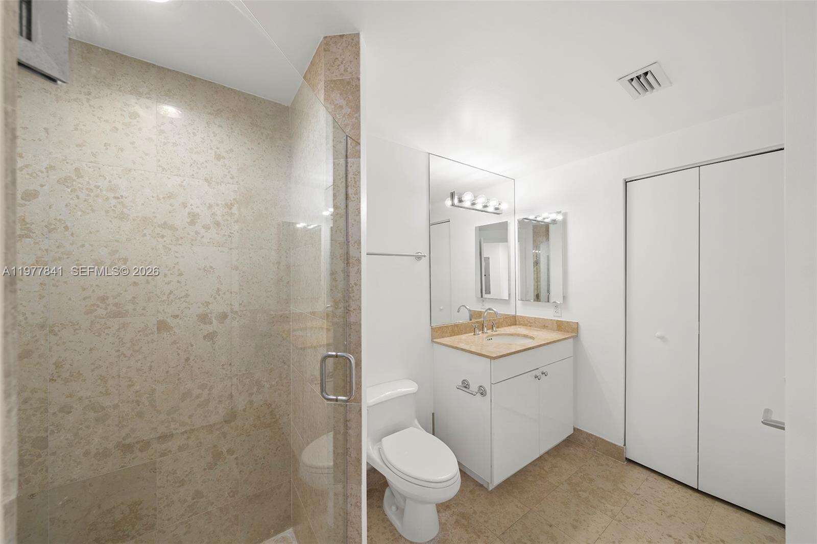 Green Diamond at 4775 Collins Ave, Miami Beach, FL 33140 - For Rent photo 15