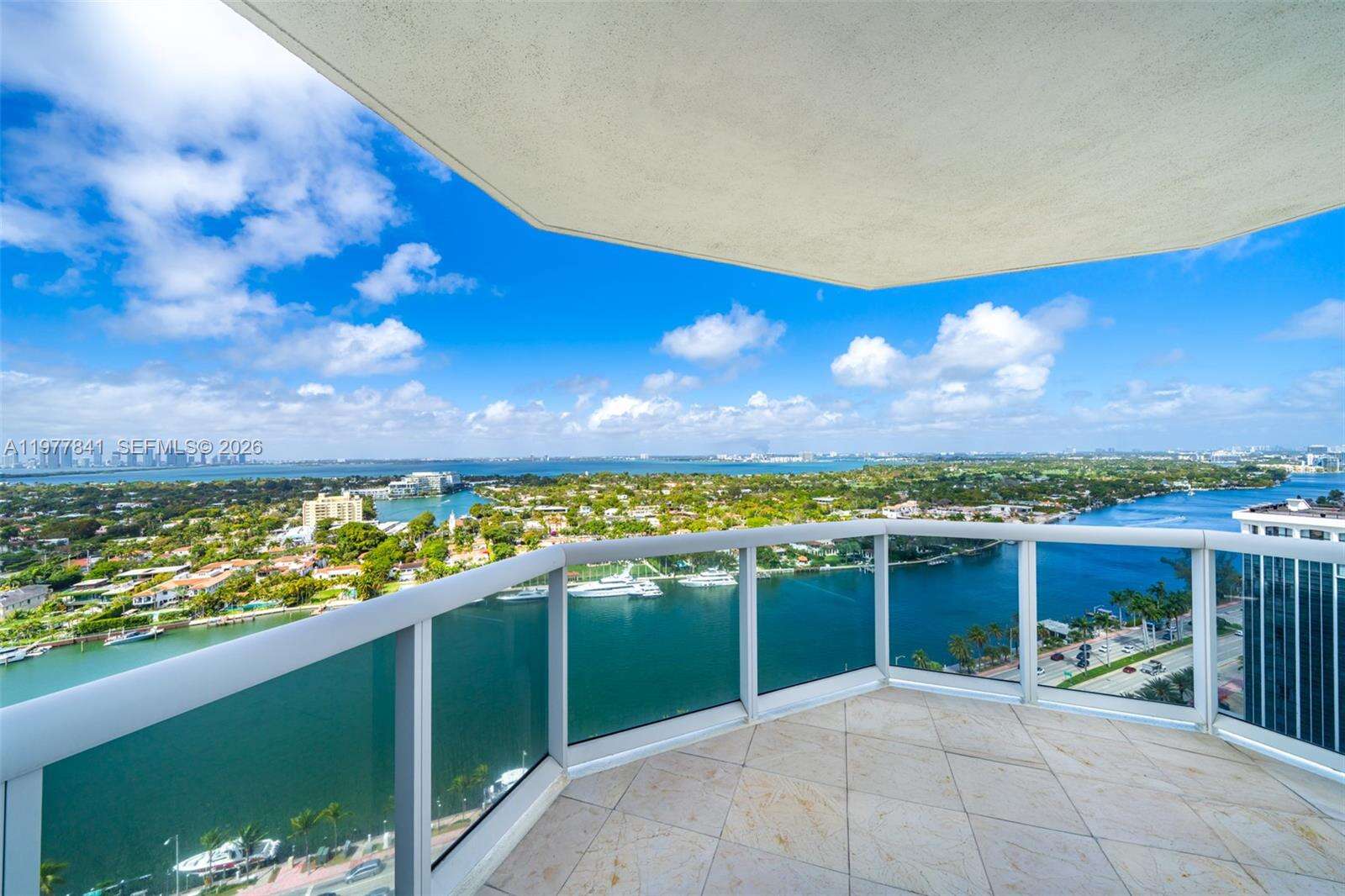 Green Diamond at 4775 Collins Ave, Miami Beach, FL 33140 - For Rent photo 18