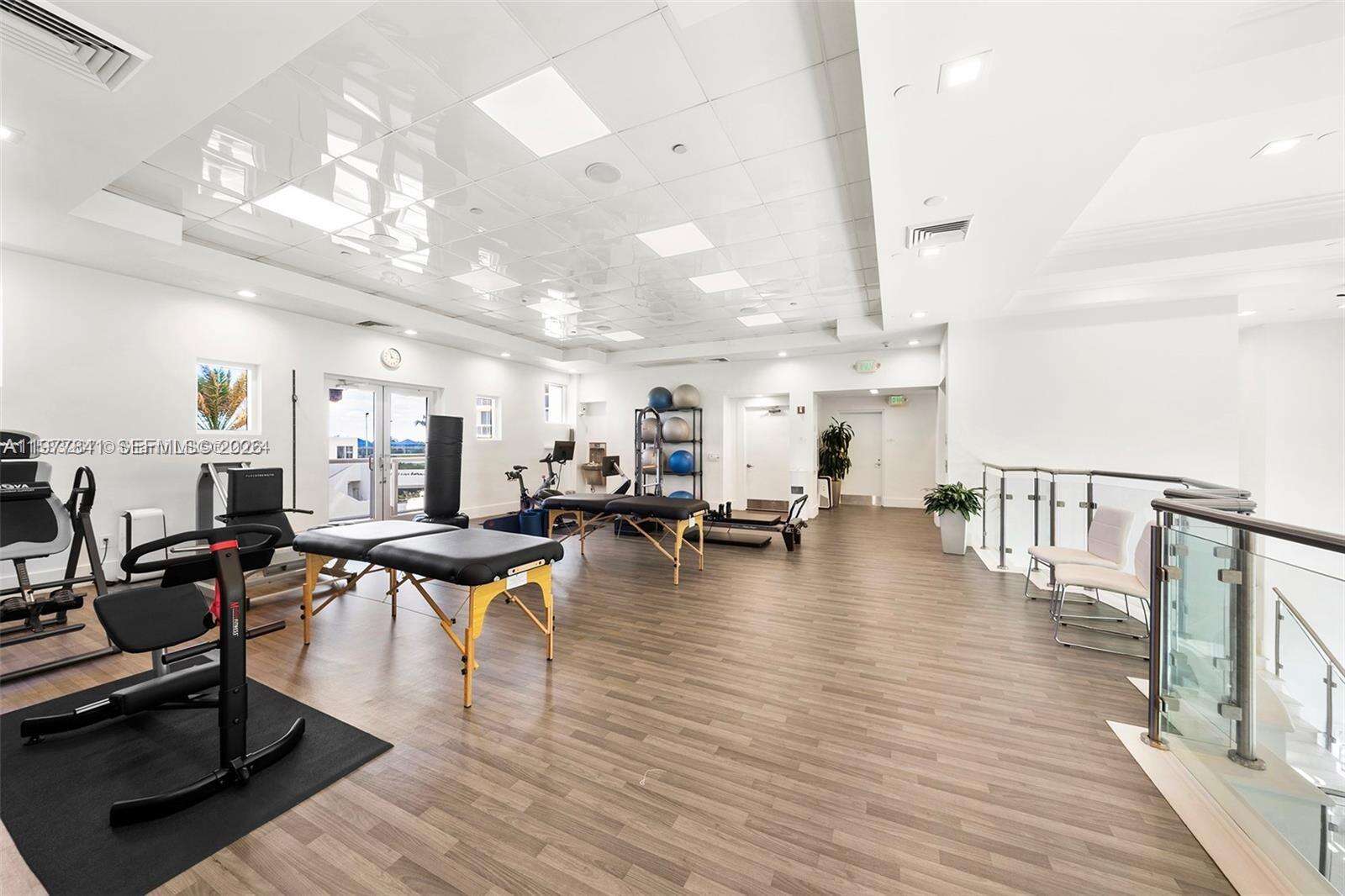 Green Diamond at 4775 Collins Ave, Miami Beach, FL 33140 - For Rent photo 28