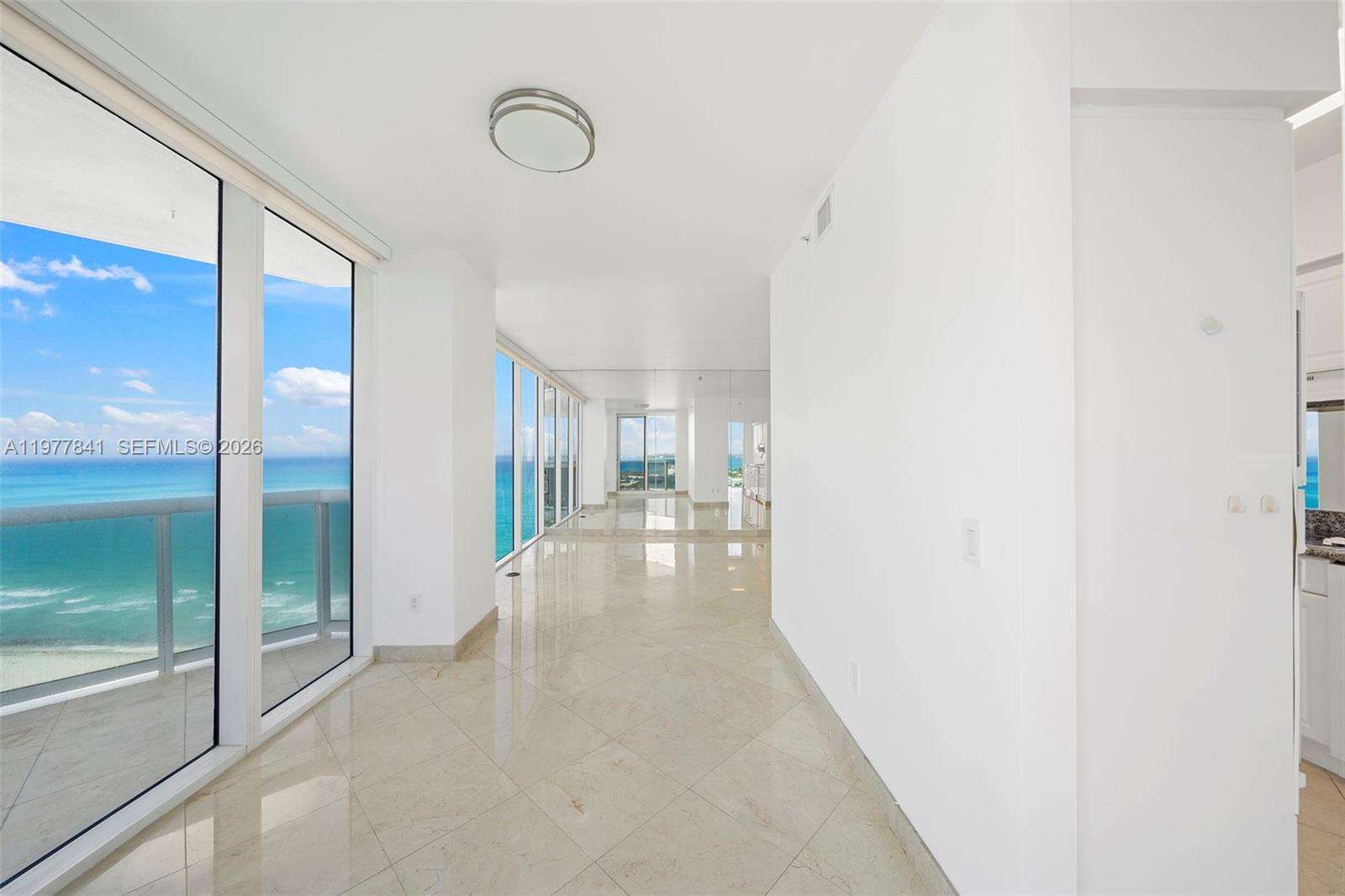 Green Diamond at 4775 Collins Ave, Miami Beach, FL 33140 - For Rent photo 7