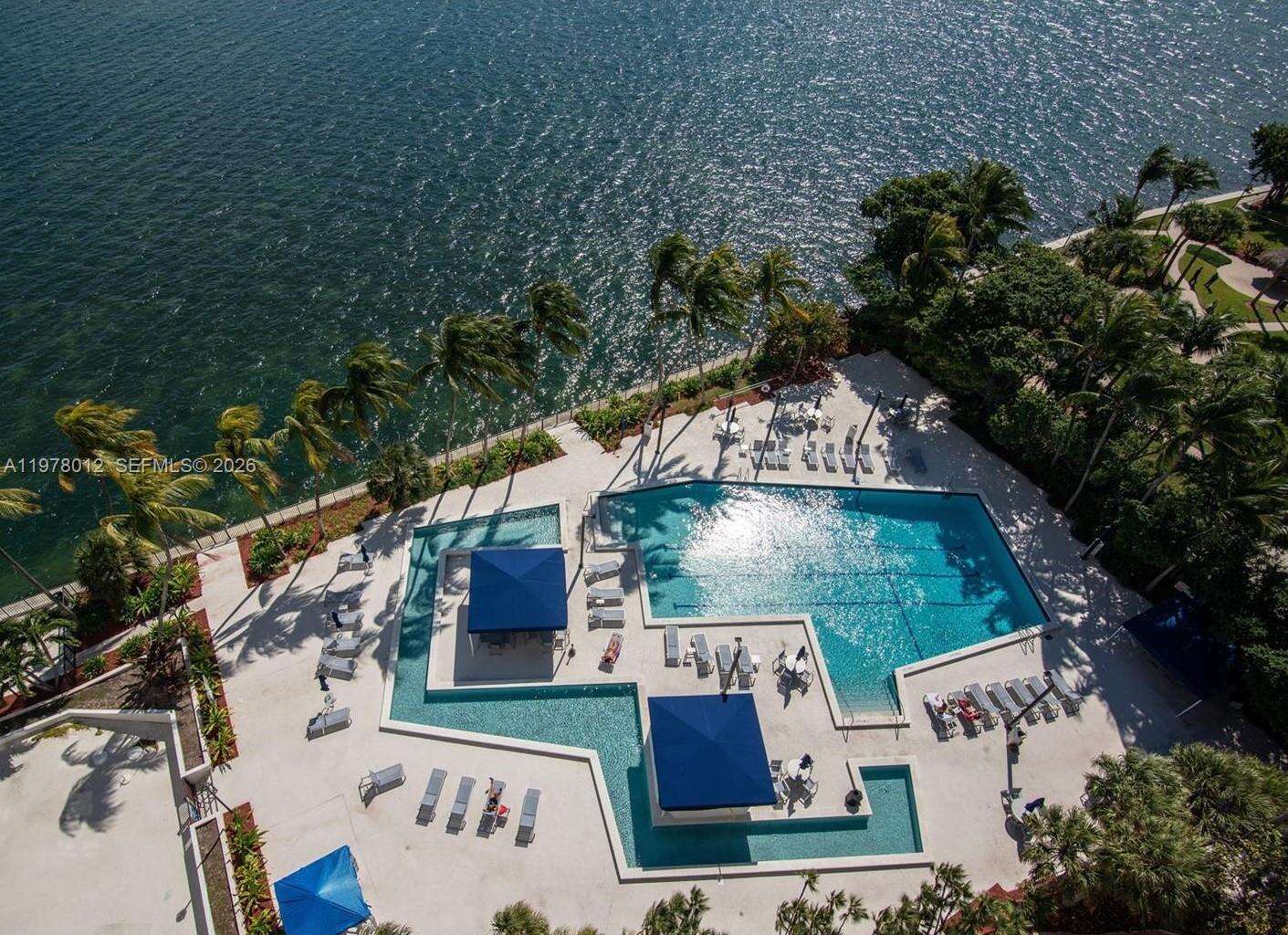 Brickell Bay Club at 2333 Brickell Ave, Miami, FL 33129 - For Rent photo 22