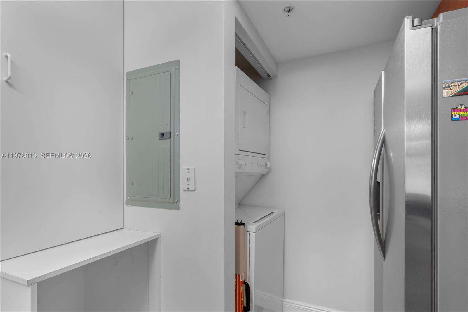 La Perla at 16699 Collins Ave, Sunny Isles Beach, FL 33160 - For Rent photo 11