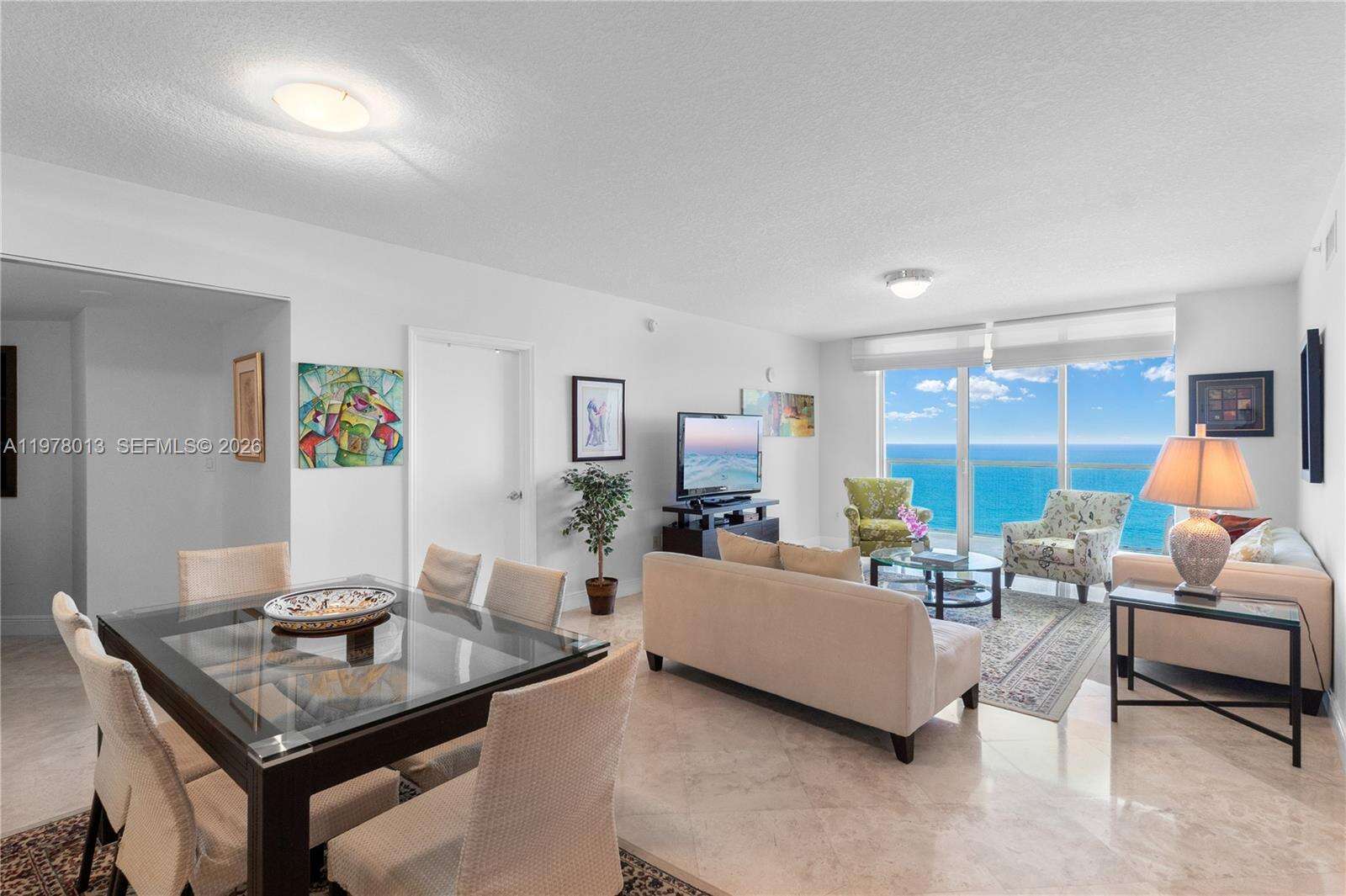 La Perla at 16699 Collins Ave, Sunny Isles Beach, FL 33160 - For Rent photo 4