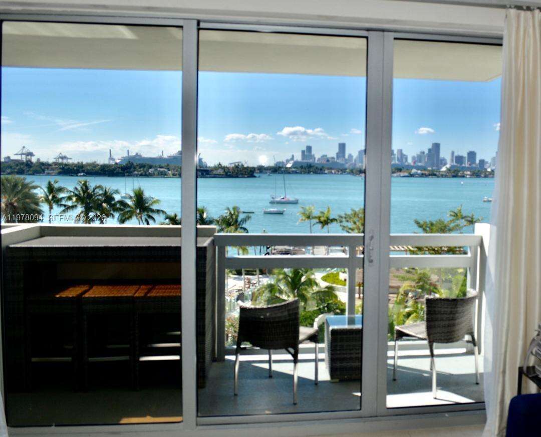 Flamingo South Beach at 1500 Bay Rd, Miami Beach, FL 33139 - For Rent photo 4