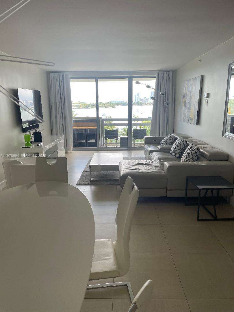 Flamingo South Beach at 1500 Bay Rd, Miami Beach, FL 33139 - For Rent photo 5