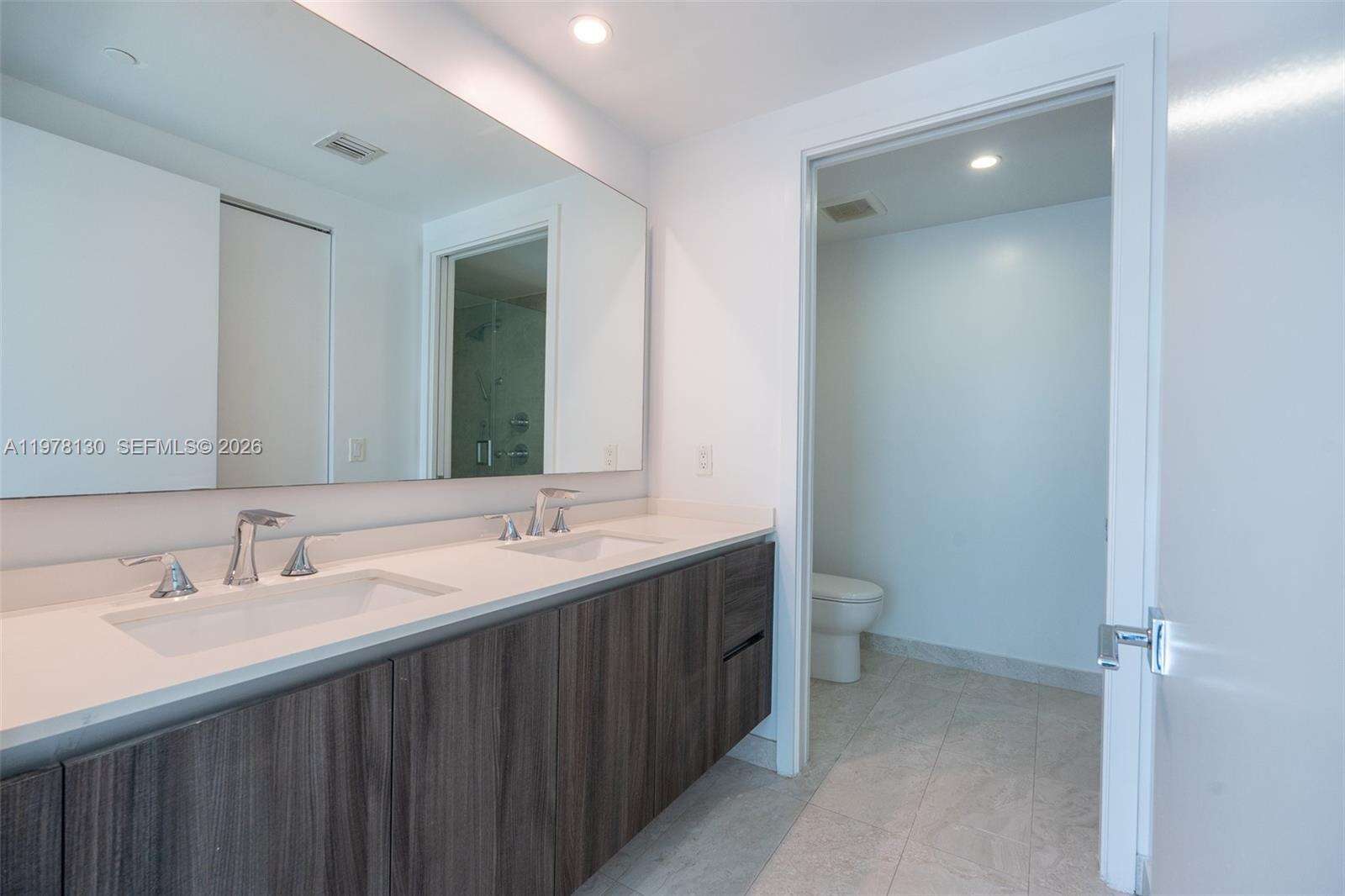 Aria On The Bay at 488 18 St, Miami, FL 33132 - For Rent photo 13