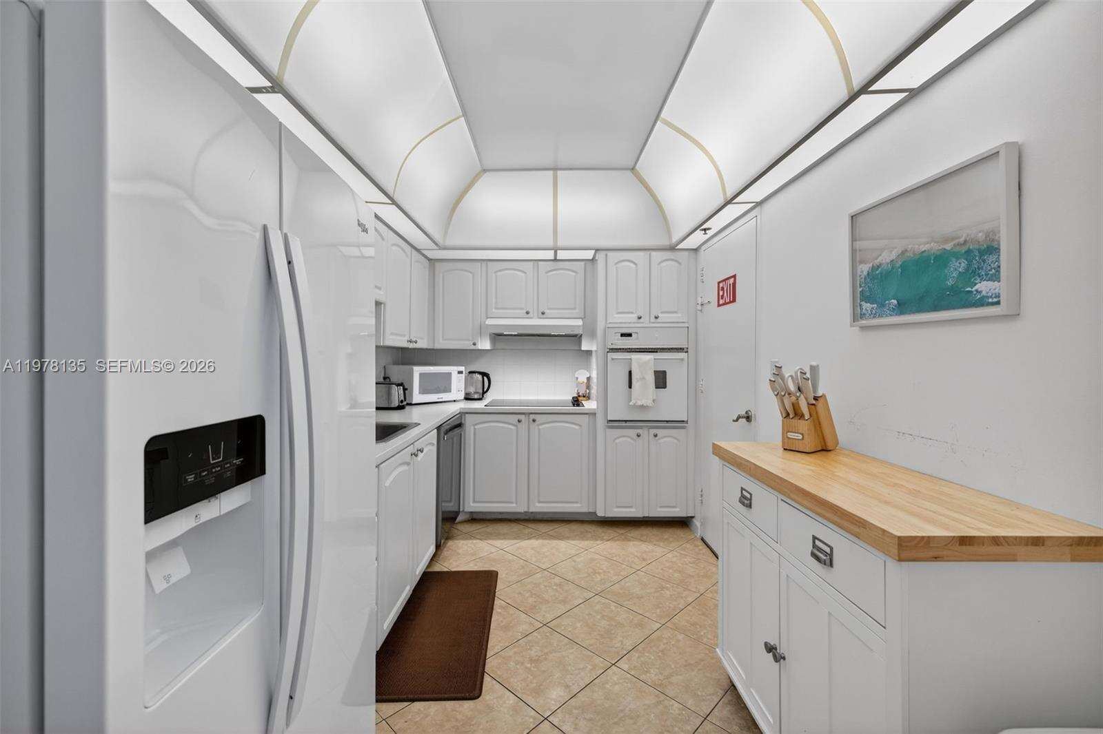 The Tides at 3801 Ocean Dr, Hollywood, FL 33019 - For Rent photo 19
