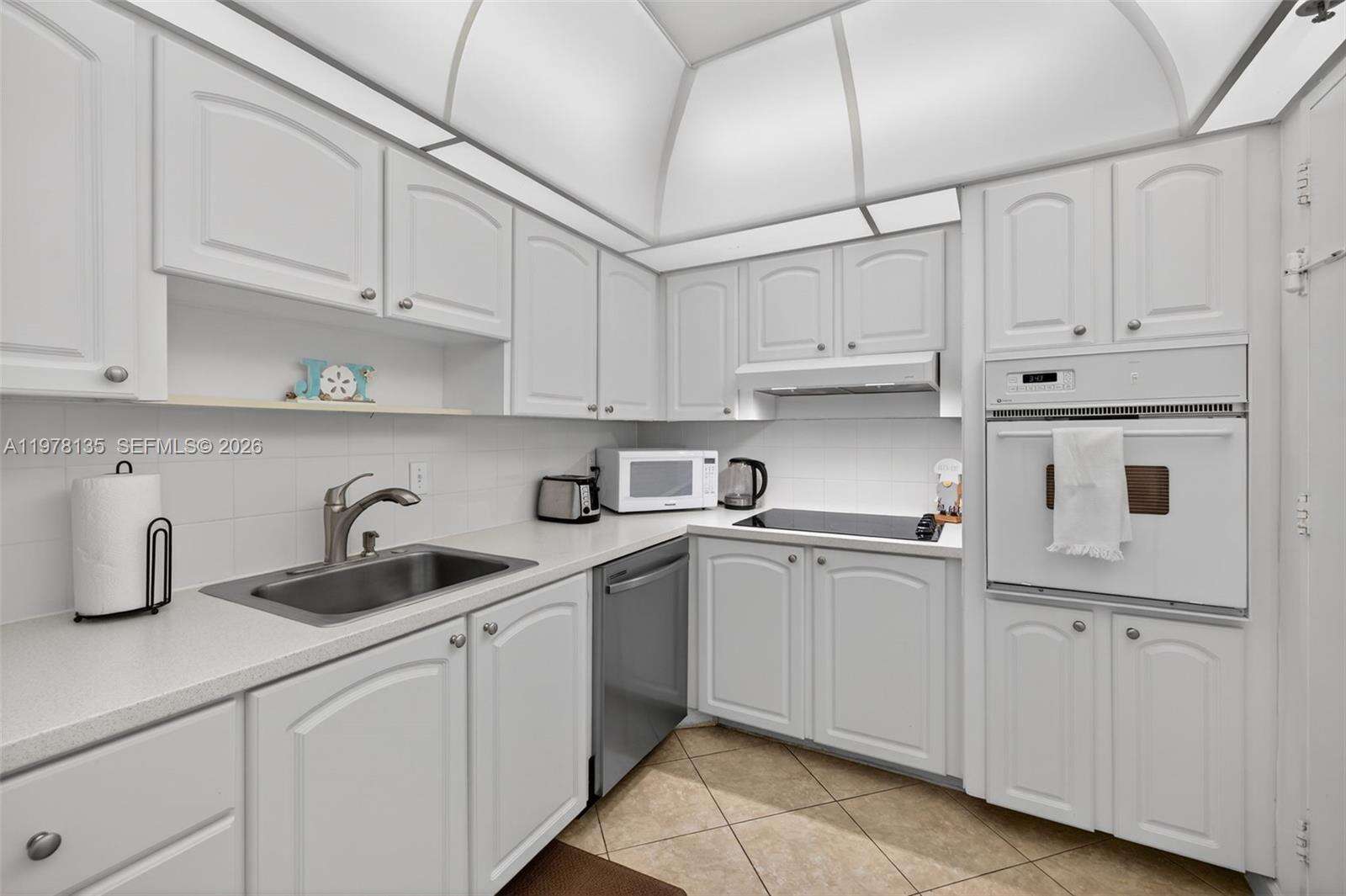 The Tides at 3801 Ocean Dr, Hollywood, FL 33019 - For Rent photo 21