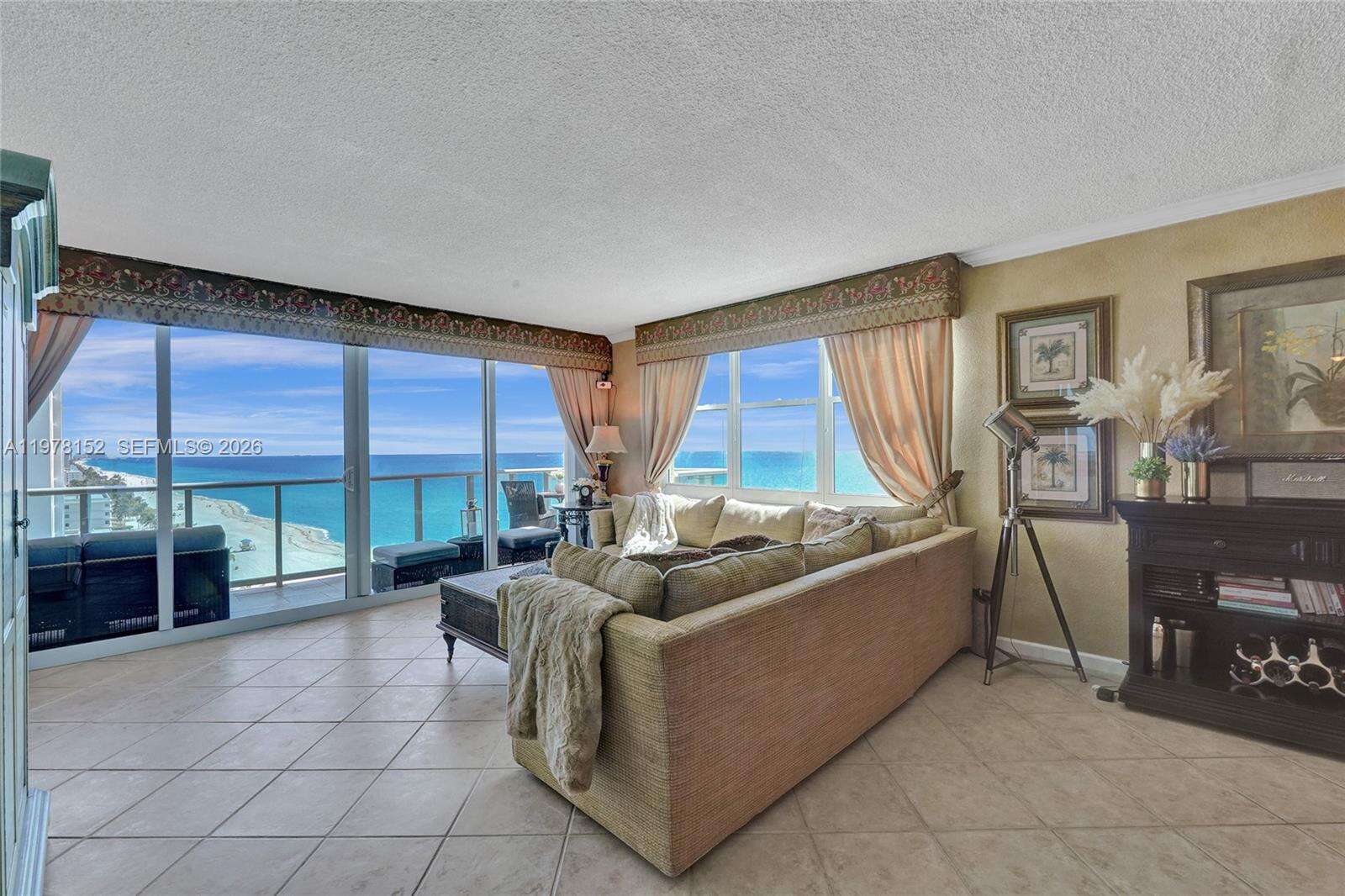 The Wave at 2501 Ocean Dr, Hollywood, FL 33019 - For Rent photo 2