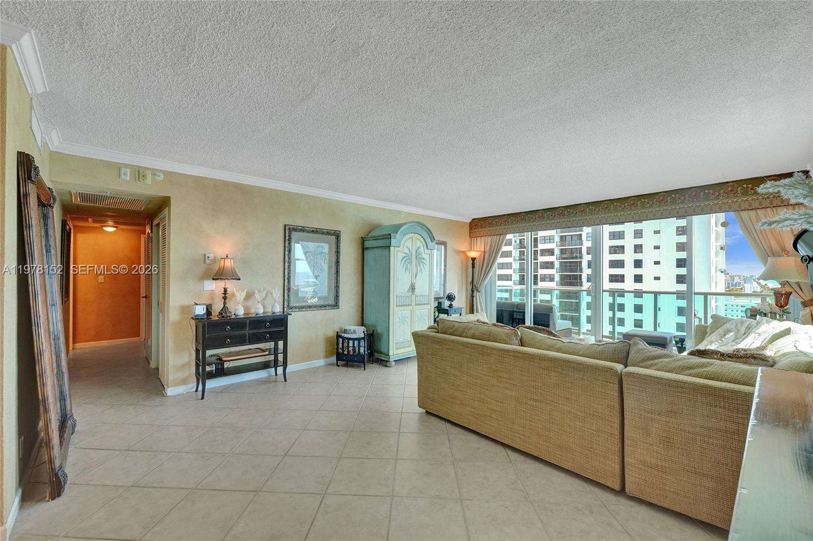 The Wave at 2501 Ocean Dr, Hollywood, FL 33019 - For Rent photo 13