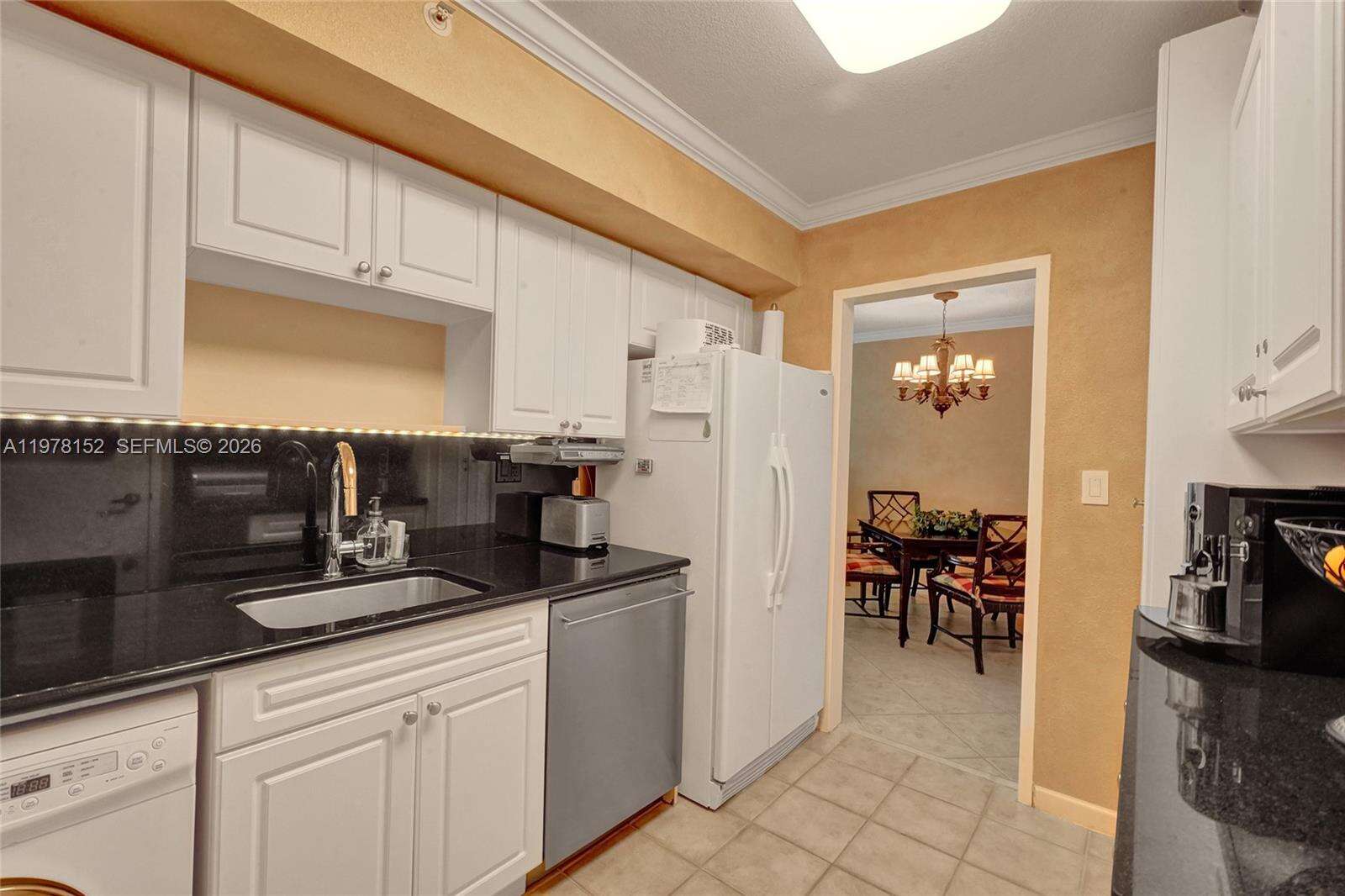 The Wave at 2501 Ocean Dr, Hollywood, FL 33019 - For Rent photo 15