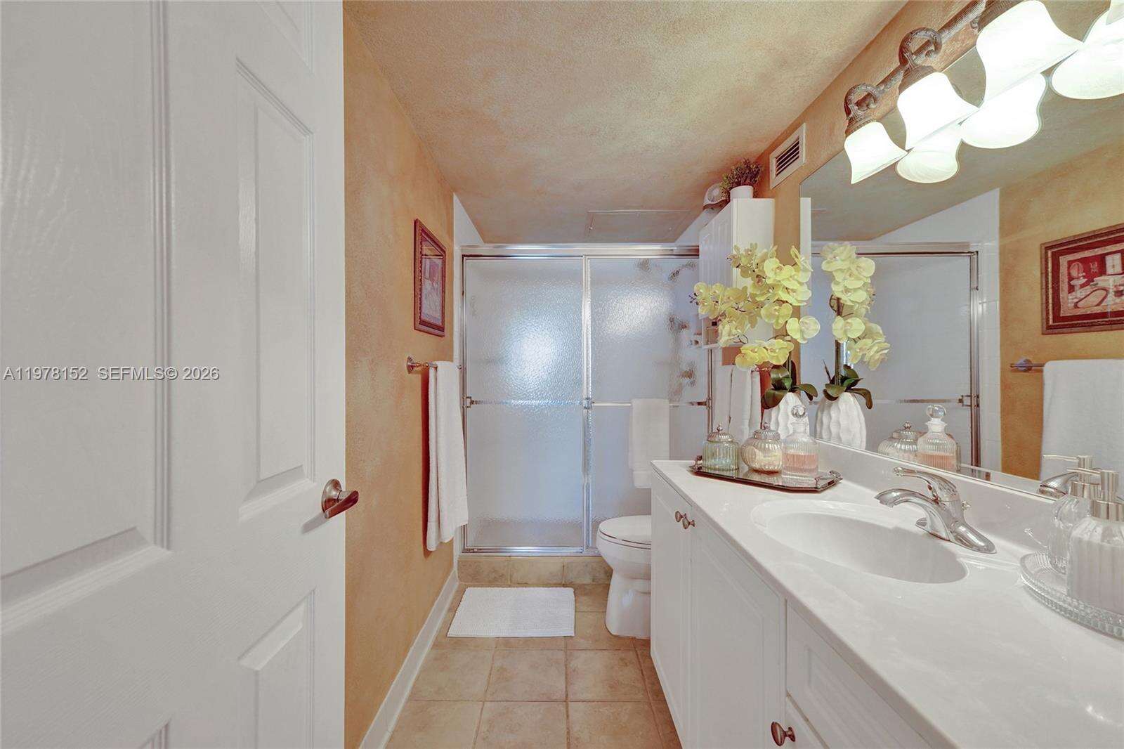 The Wave at 2501 Ocean Dr, Hollywood, FL 33019 - For Rent photo 32