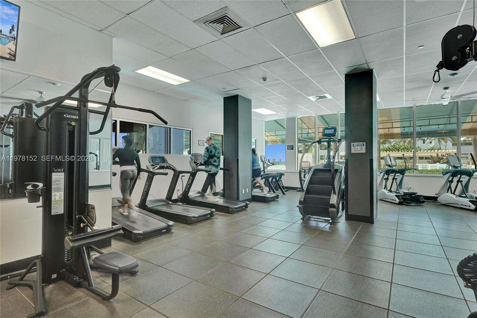 The Wave at 2501 Ocean Dr, Hollywood, FL 33019 - For Rent photo 39