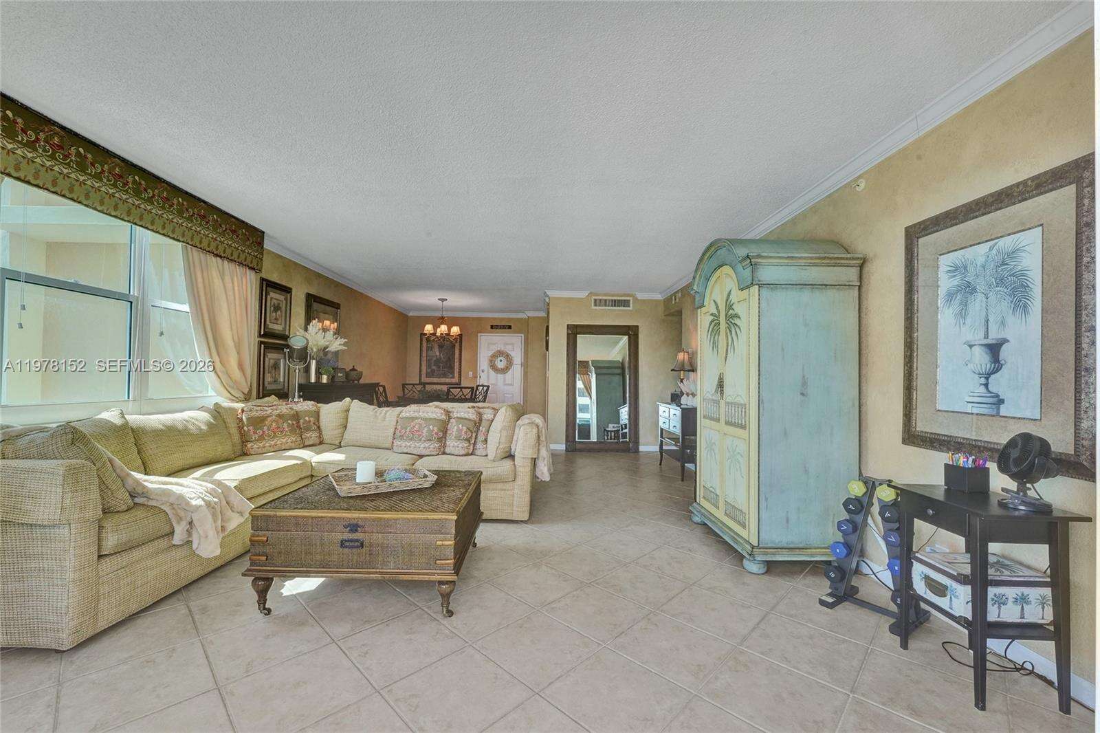 The Wave at 2501 Ocean Dr, Hollywood, FL 33019 - For Rent photo 9