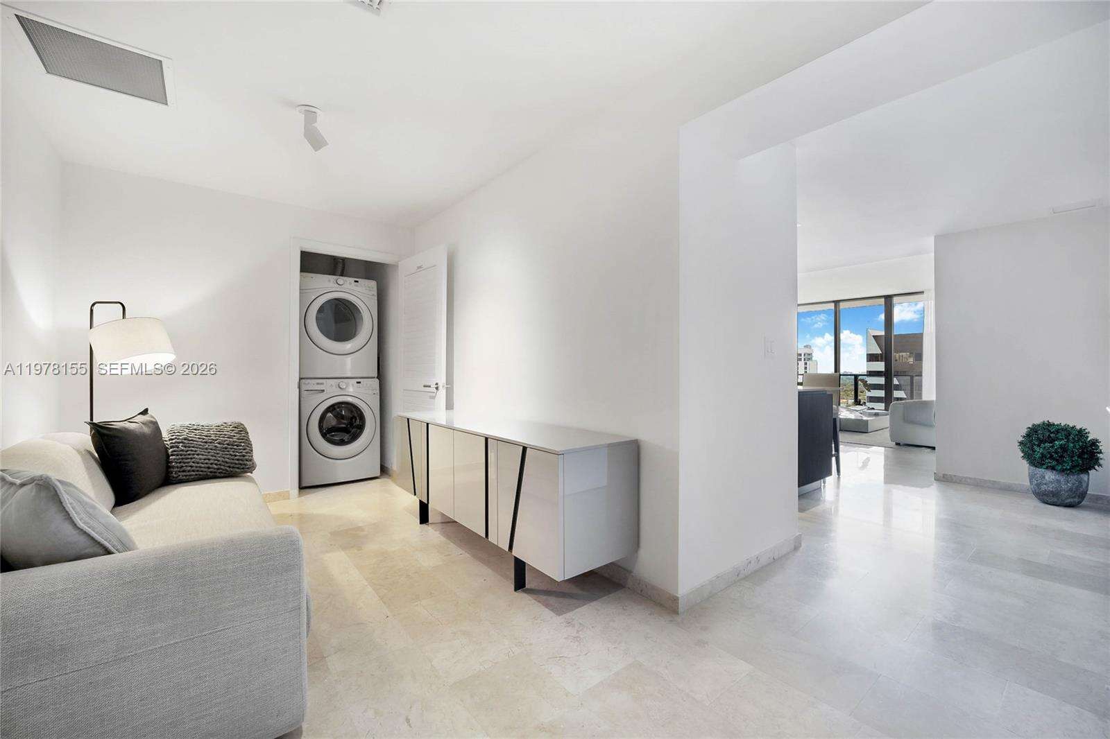 Rise Brickell at 88 7 St, Miami, FL 33130 - For Rent photo 2