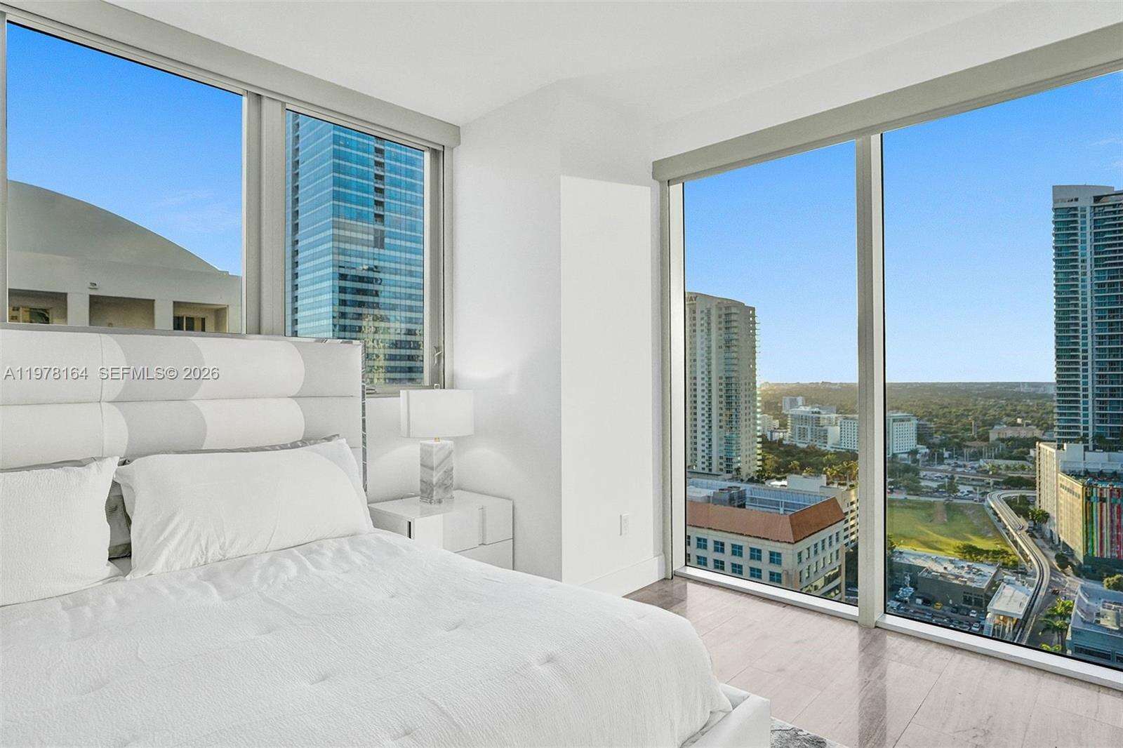Brickell House at 1300 Brickell Bay Dr, Miami, FL 33131 - For Rent photo 11