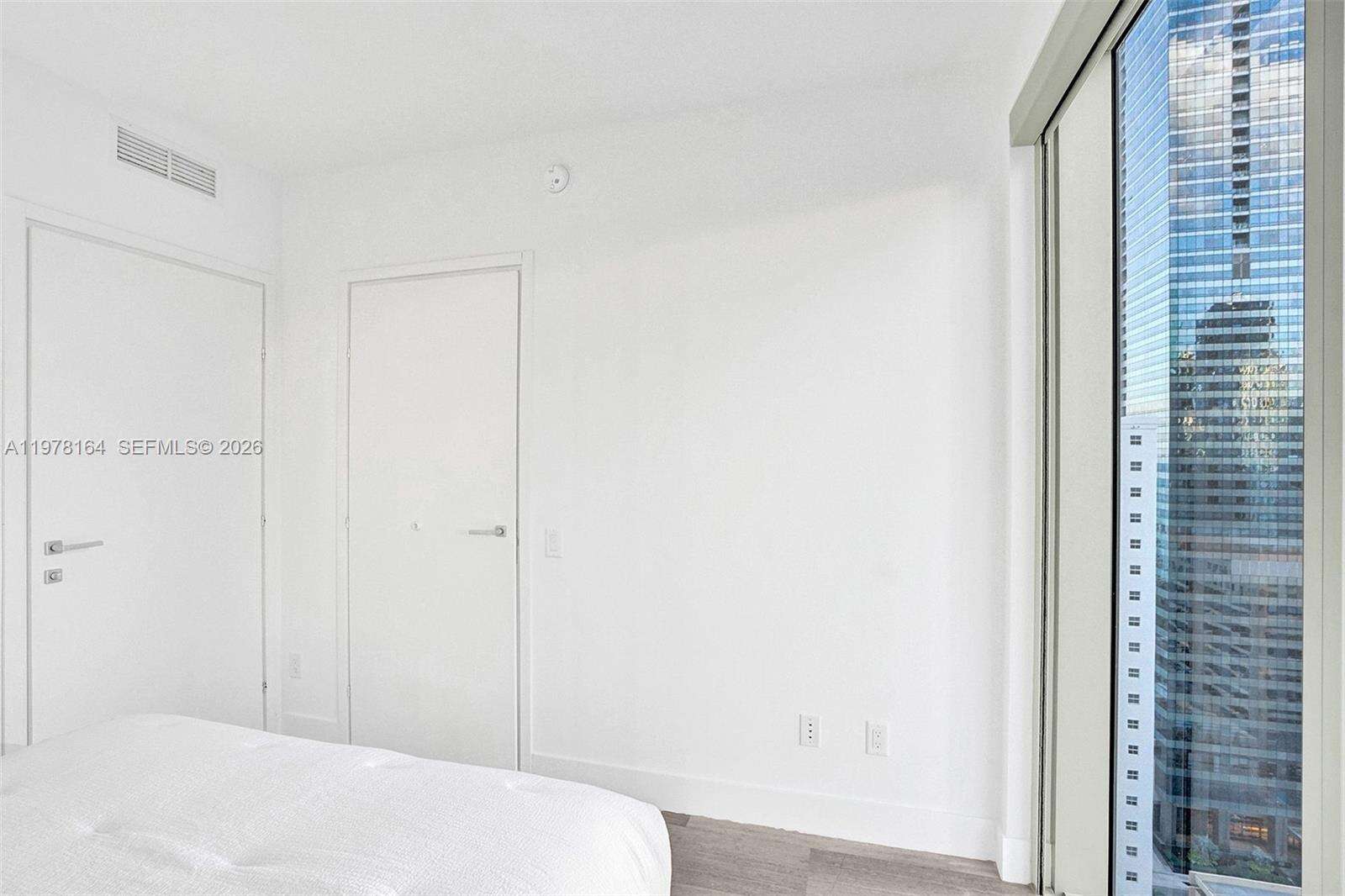 Brickell House at 1300 Brickell Bay Dr, Miami, FL 33131 - For Rent photo 18