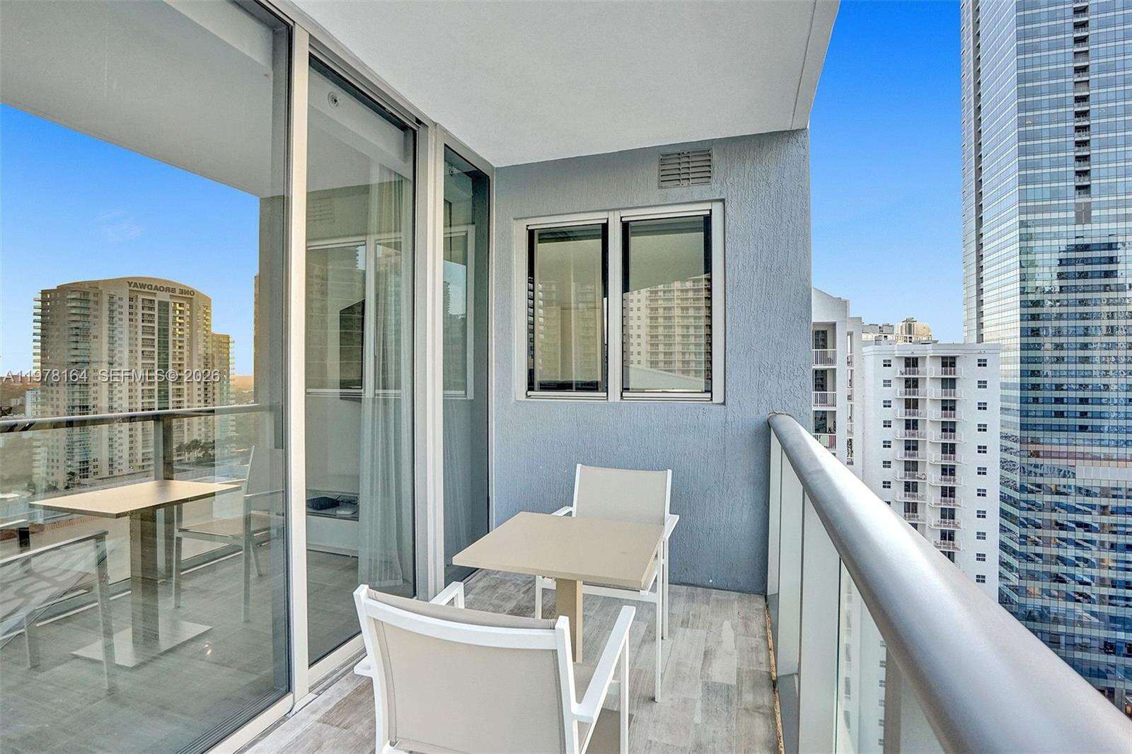 Brickell House at 1300 Brickell Bay Dr, Miami, FL 33131 - For Rent photo 32