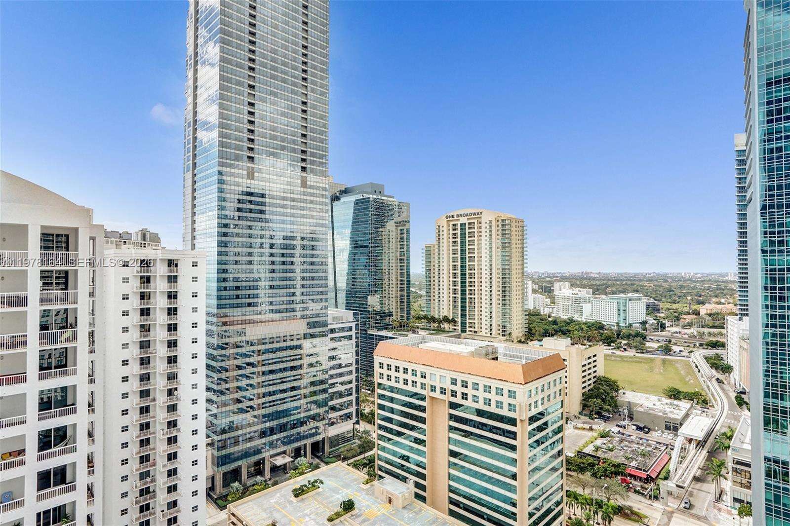 Brickell House at 1300 Brickell Bay Dr, Miami, FL 33131 - For Rent photo 38