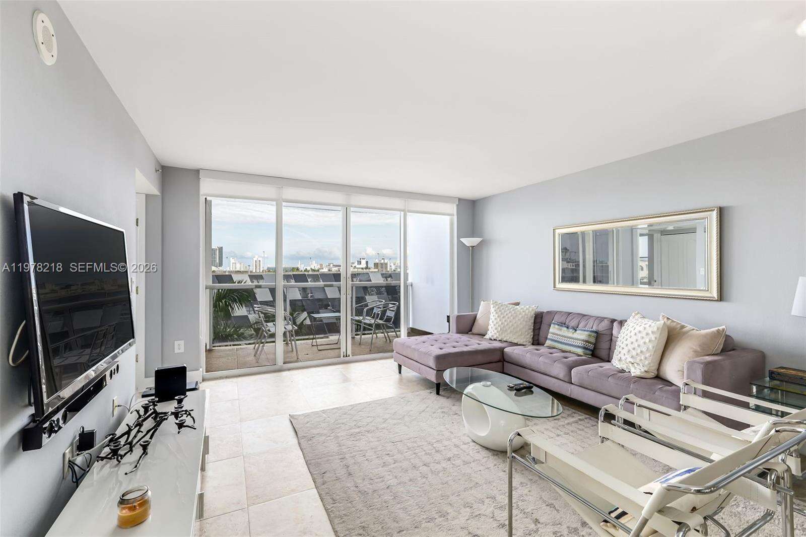 1800 Sunset Harbour Dr, Miami Beach, FL 33139 - For Rent photo 3