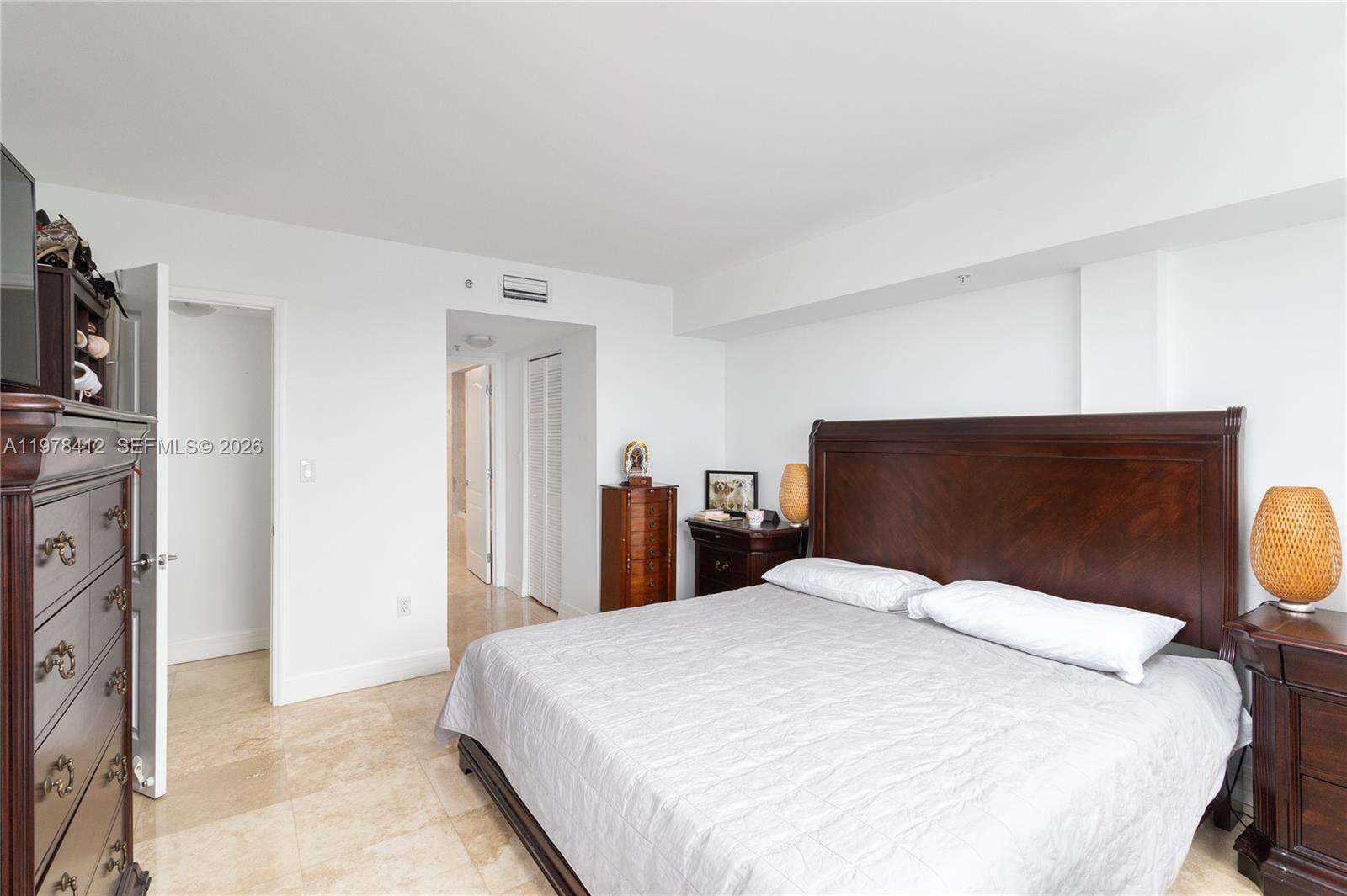 1800 Sunset Harbour Dr, Miami Beach, FL 33139 - For Rent photo 5