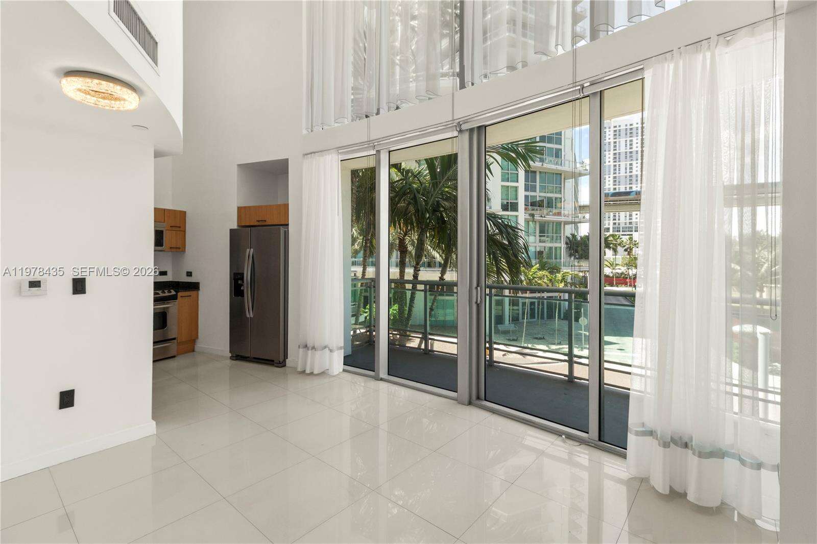 Wind By Neo at 350 Miami Ave, Miami, FL 33130 - For Rent photo 2