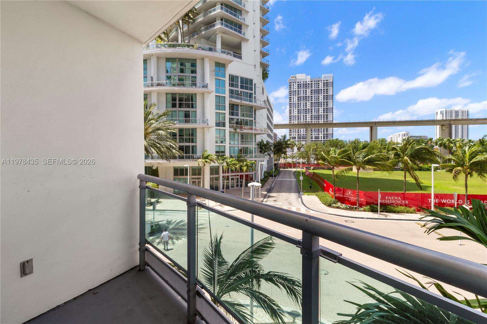 Wind By Neo at 350 Miami Ave, Miami, FL 33130 - For Rent photo 25