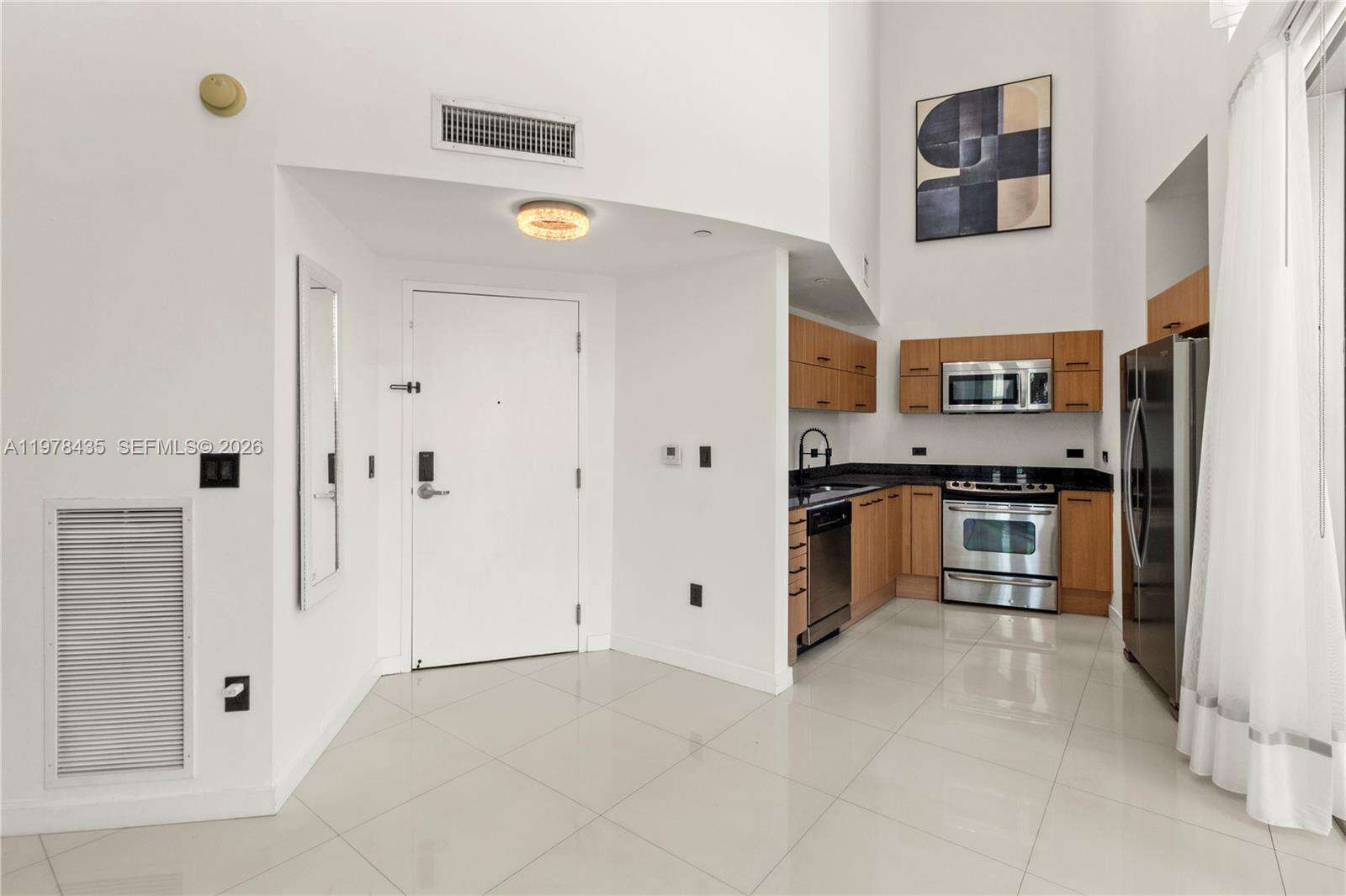 Wind By Neo at 350 Miami Ave, Miami, FL 33130 - For Rent photo 9
